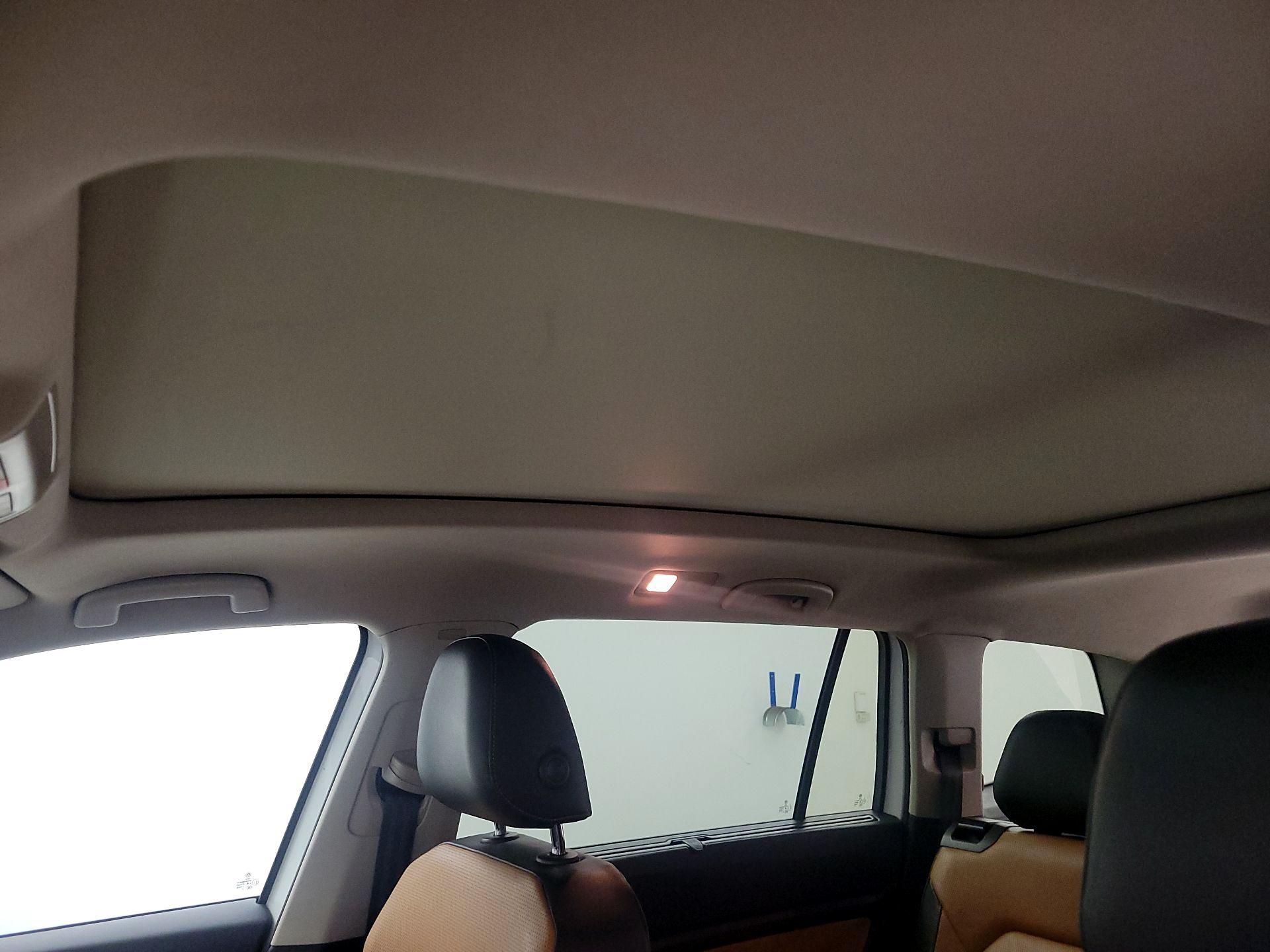 Thumbnail: 2019 Volkswagen Atlas - 19