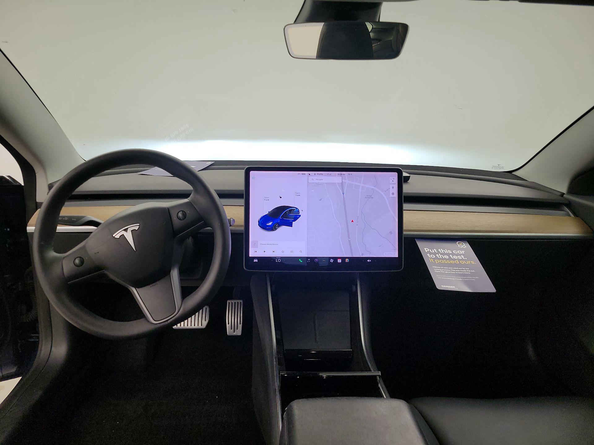 Thumbnail: 2020 Tesla Model 3 - 8