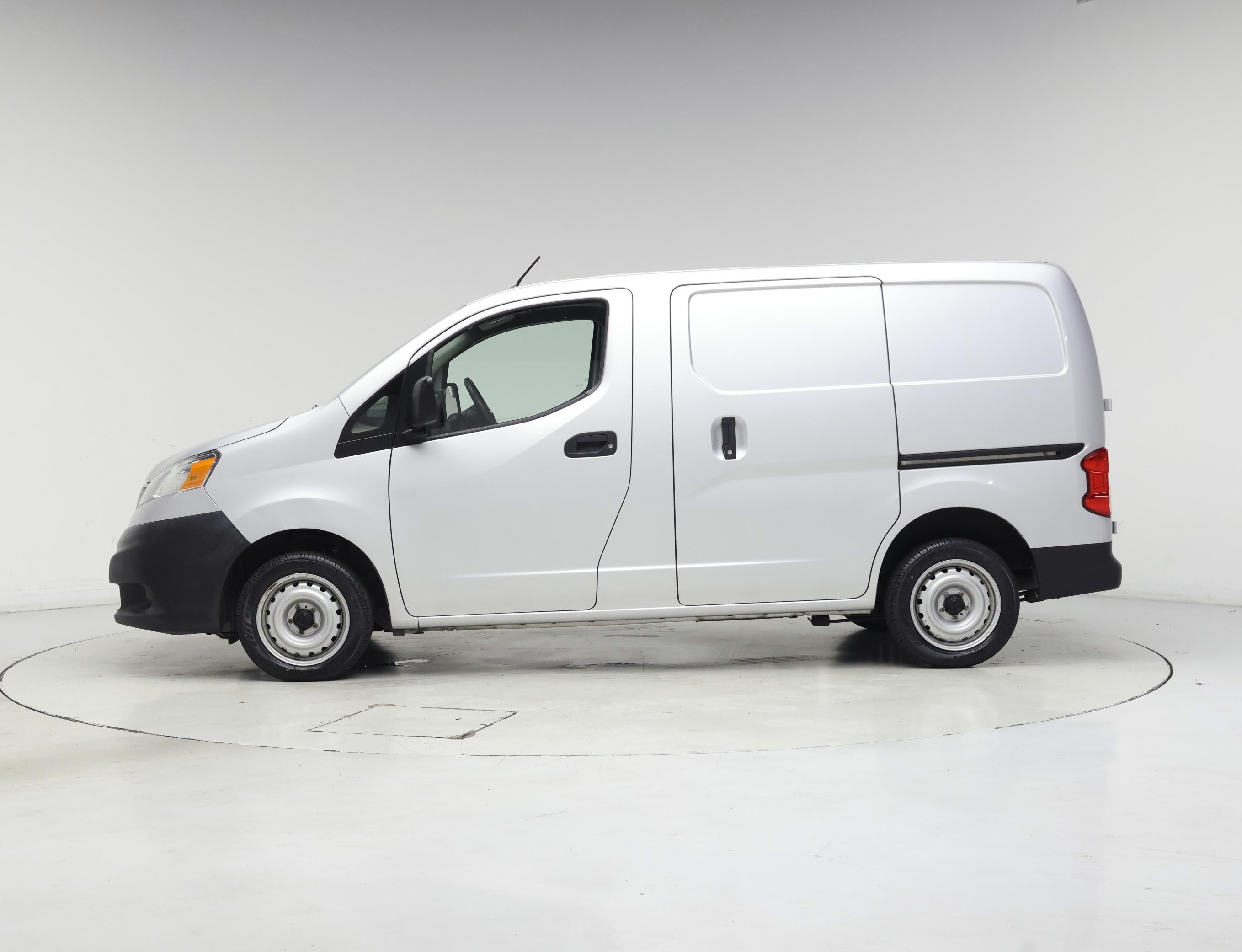 Thumbnail: 2017 Nissan NV200 - 3