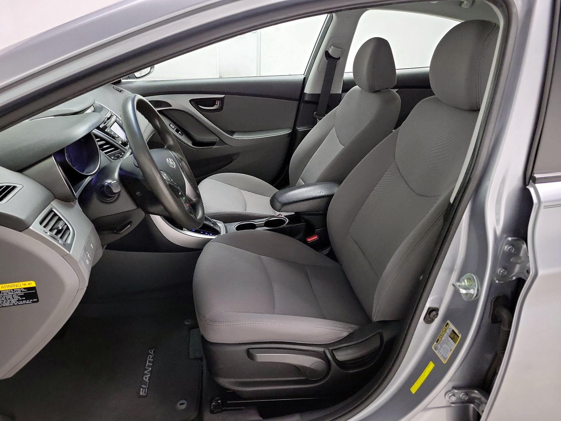 Thumbnail: 2015 Hyundai Elantra - 11