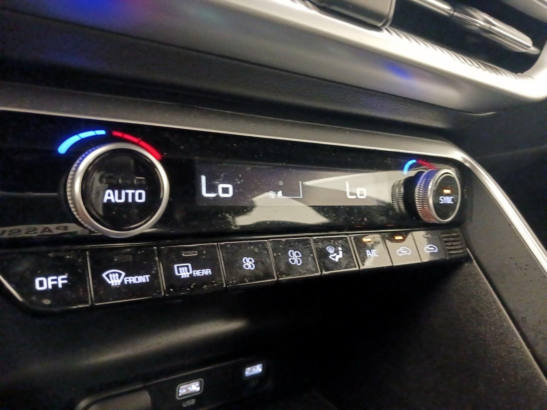 Thumbnail: 2022 Kia K5 - 15