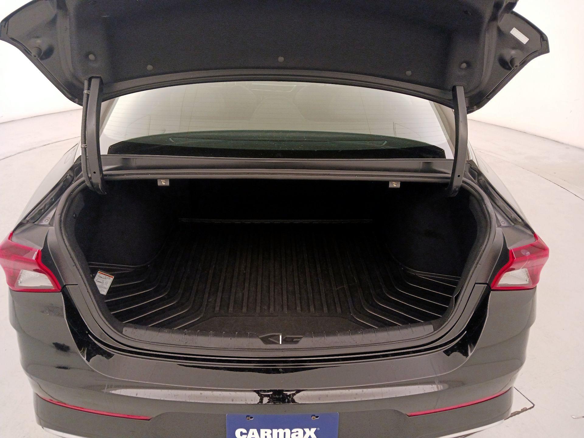 Thumbnail: 2022 Kia K5 - 19