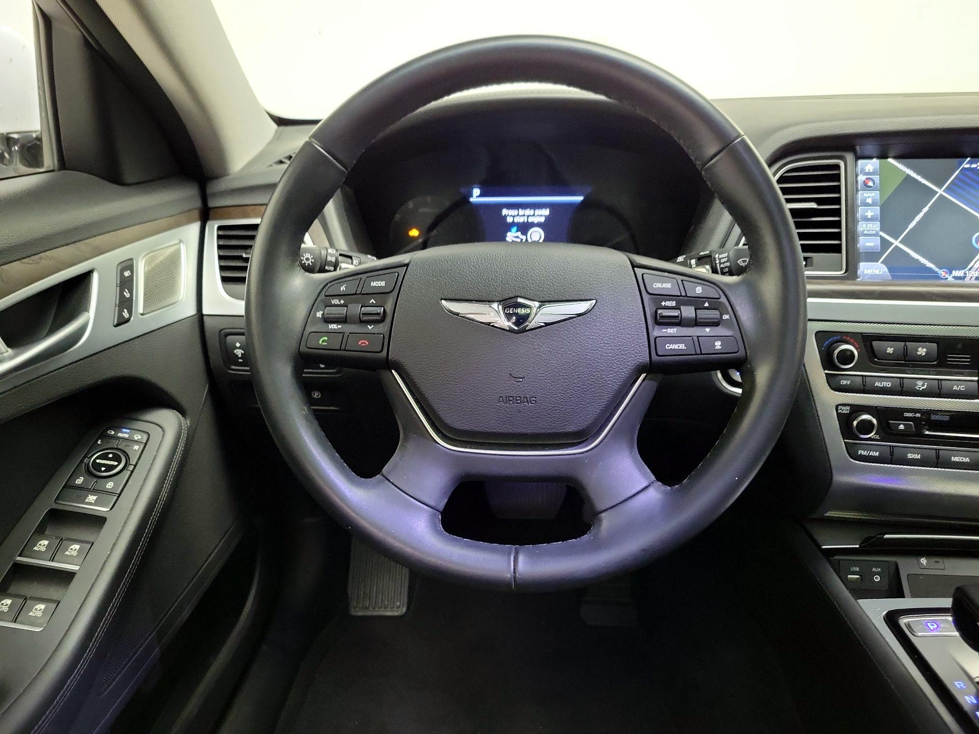 Thumbnail: 2018 Genesis G80 - 10