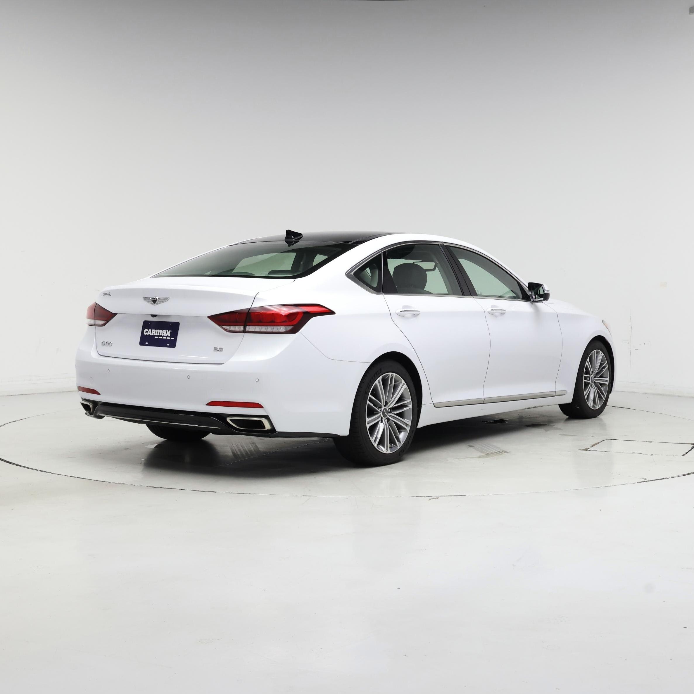 Thumbnail: 2018 Genesis G80 - 8
