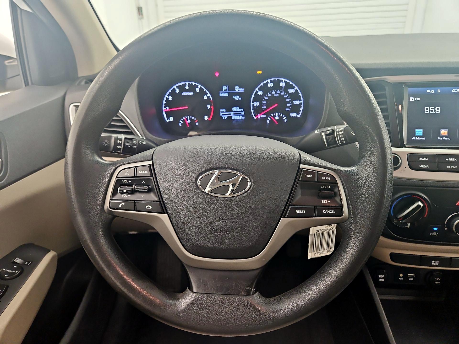 Thumbnail: 2019 Hyundai Accent - 10
