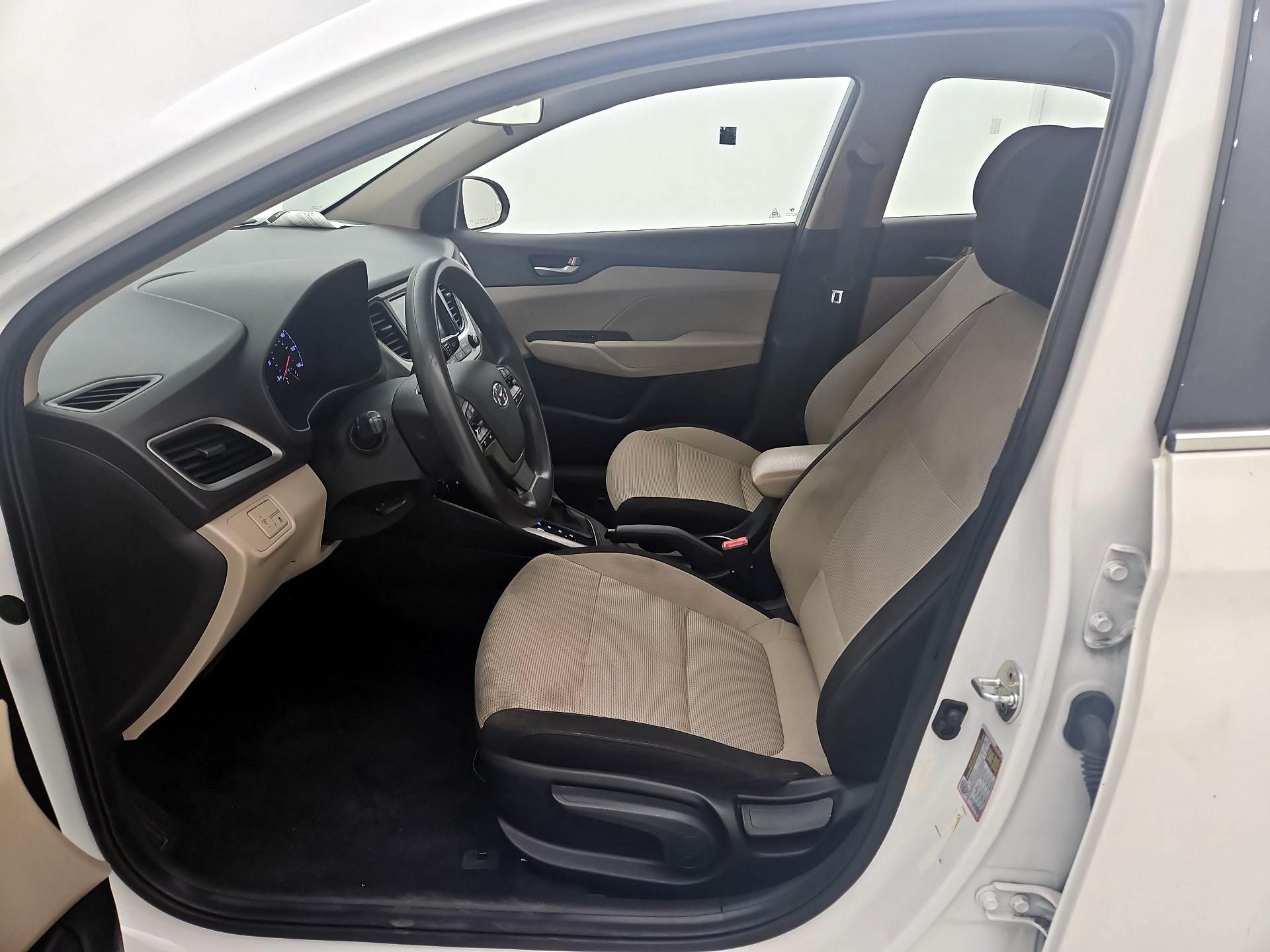 Thumbnail: 2019 Hyundai Accent - 11
