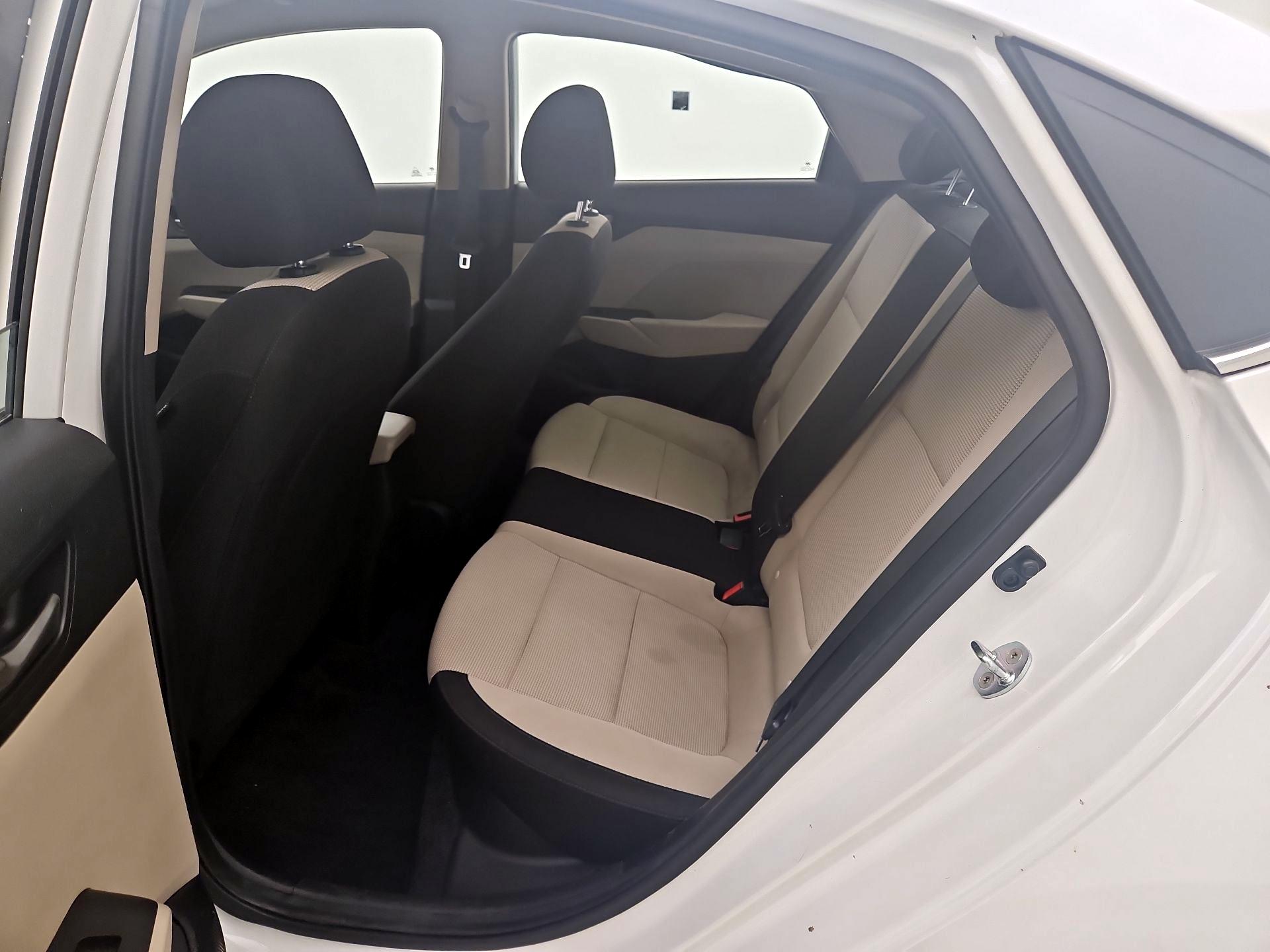 Thumbnail: 2019 Hyundai Accent - 19