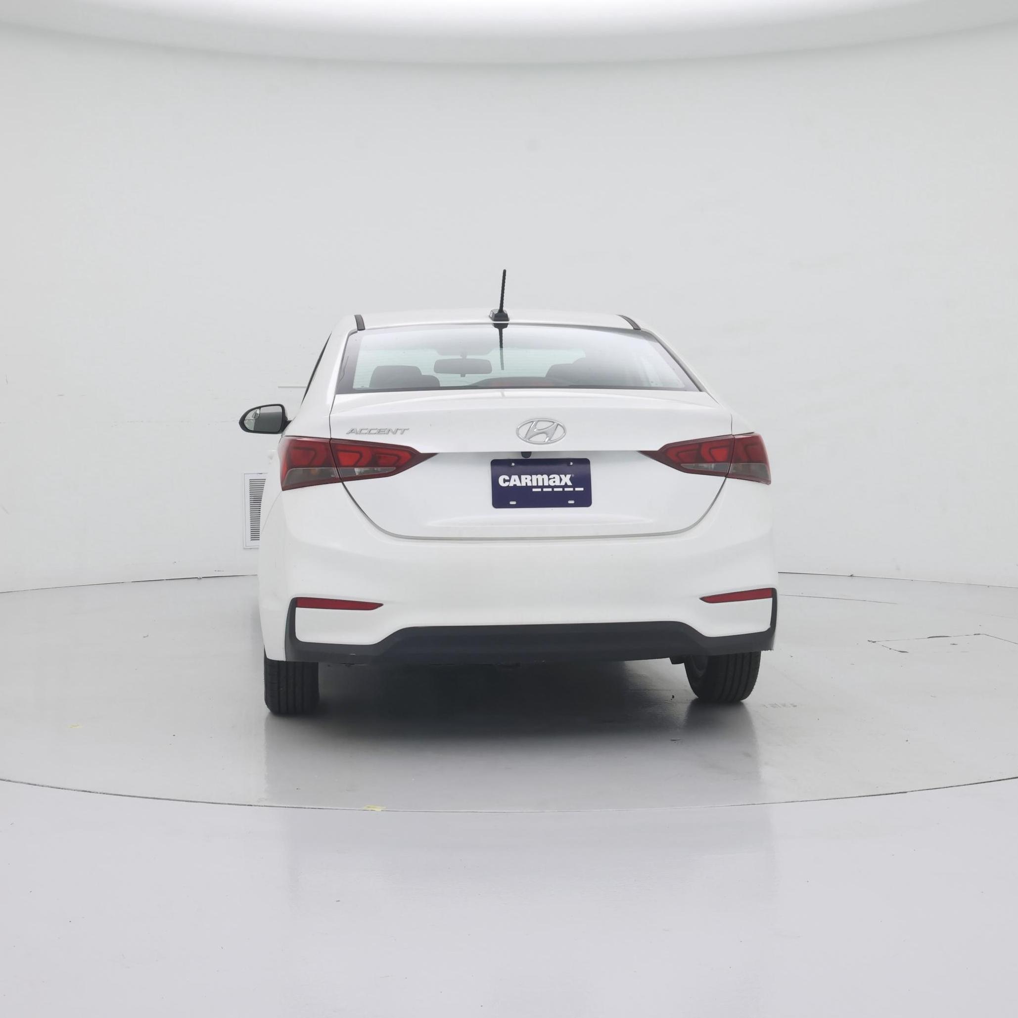 Thumbnail: 2019 Hyundai Accent - 6