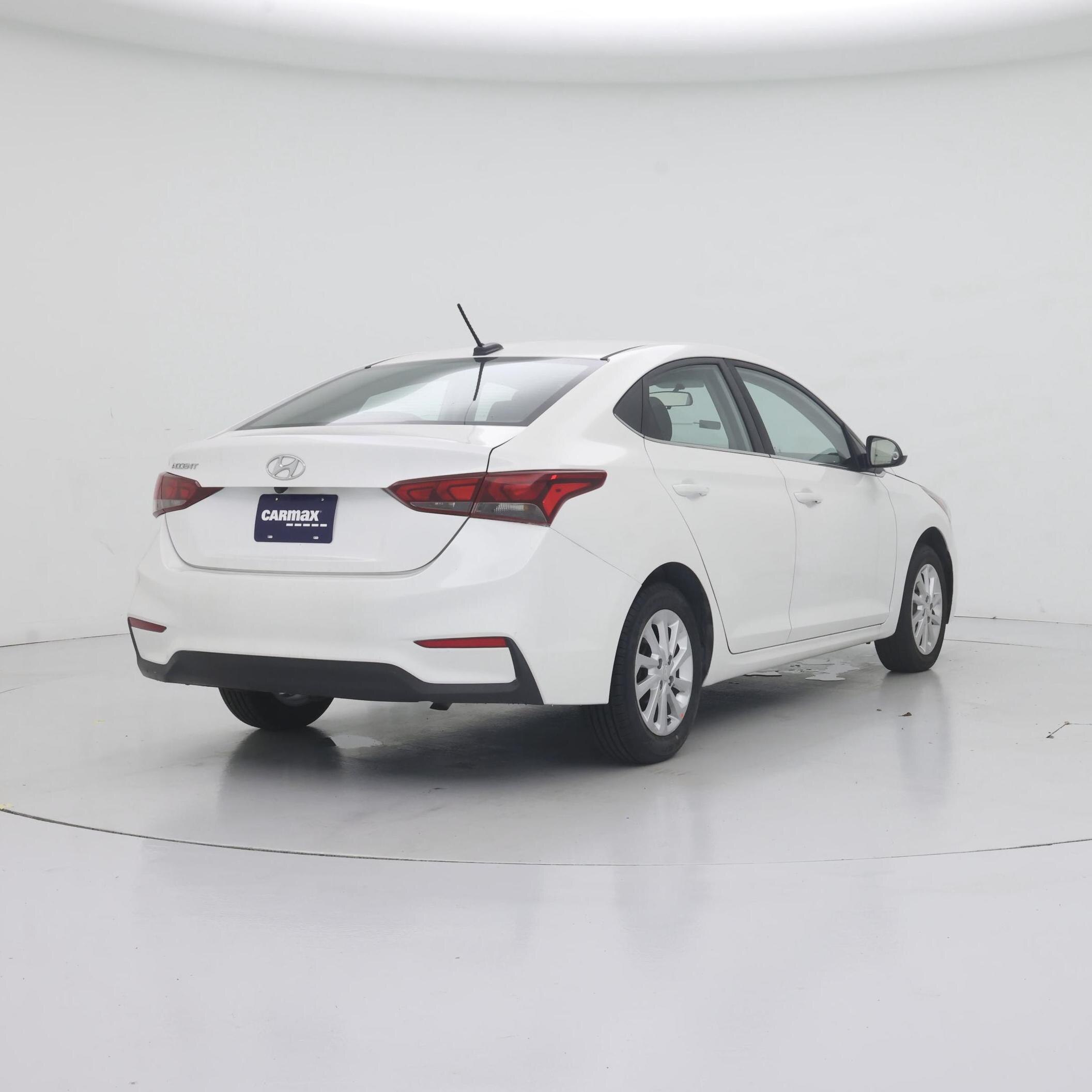 Thumbnail: 2019 Hyundai Accent - 8