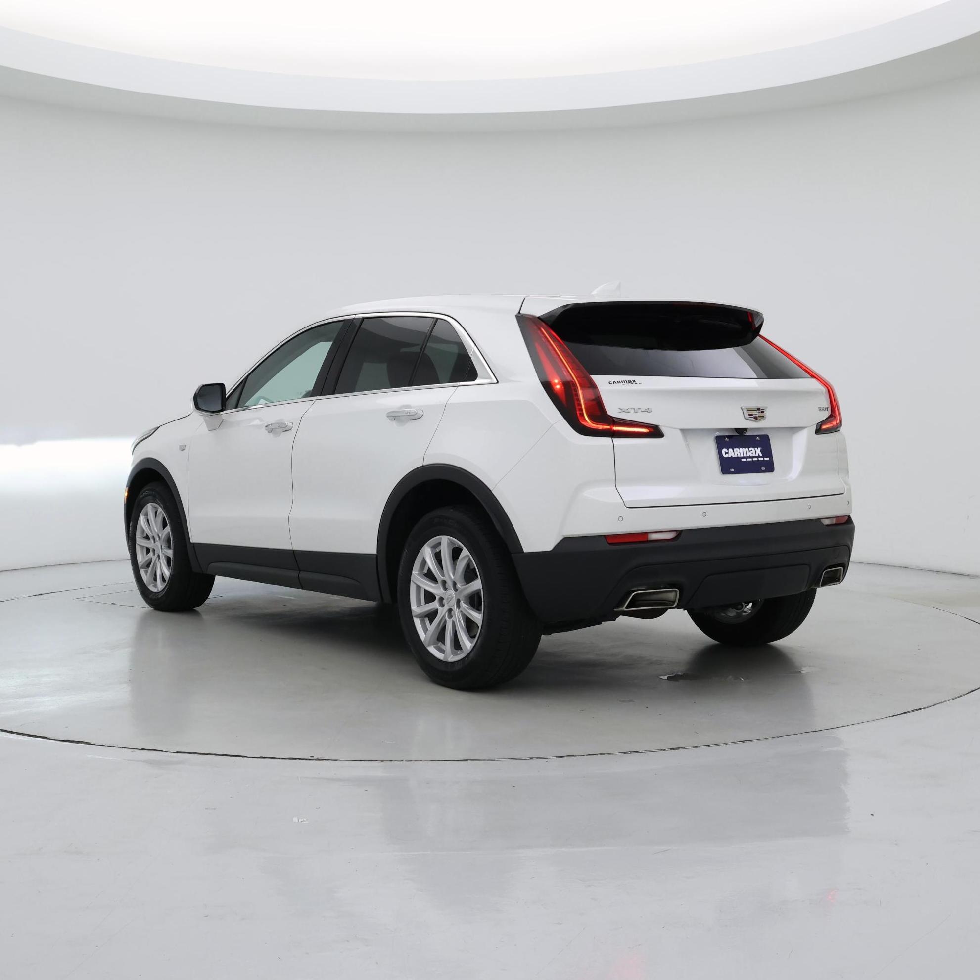 Thumbnail: 2023 Cadillac XT4 - 2