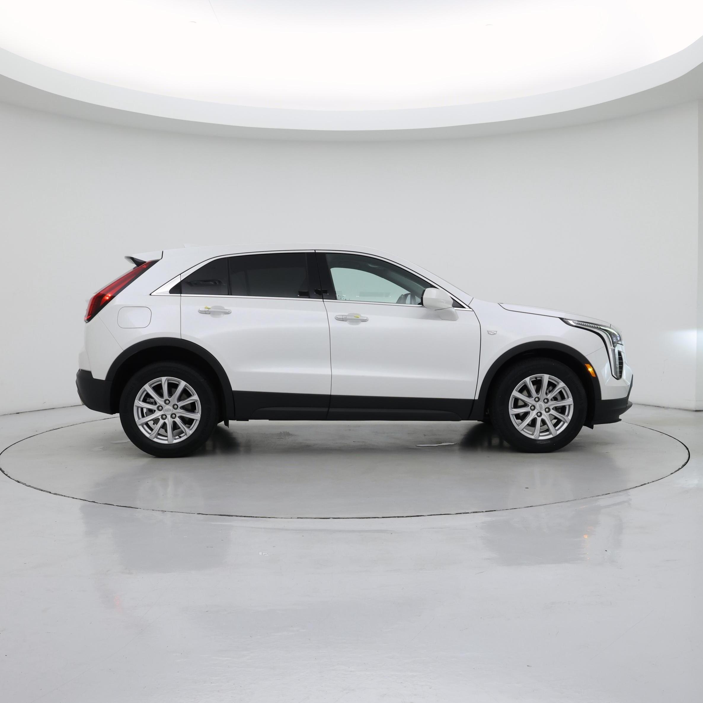 Thumbnail: 2023 Cadillac XT4 - 7