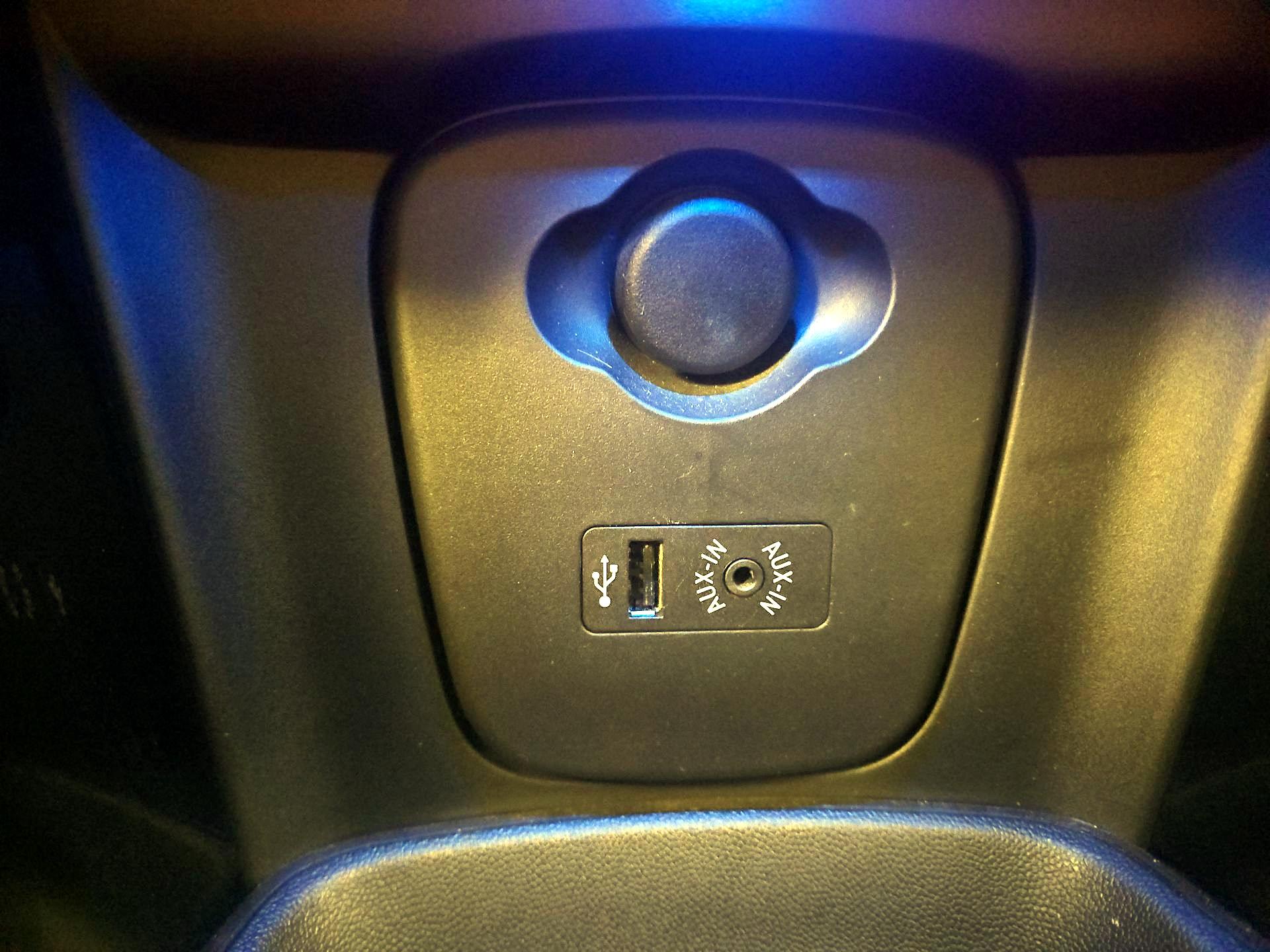 Thumbnail: 2017 MINI Cooper Hardtop - 19