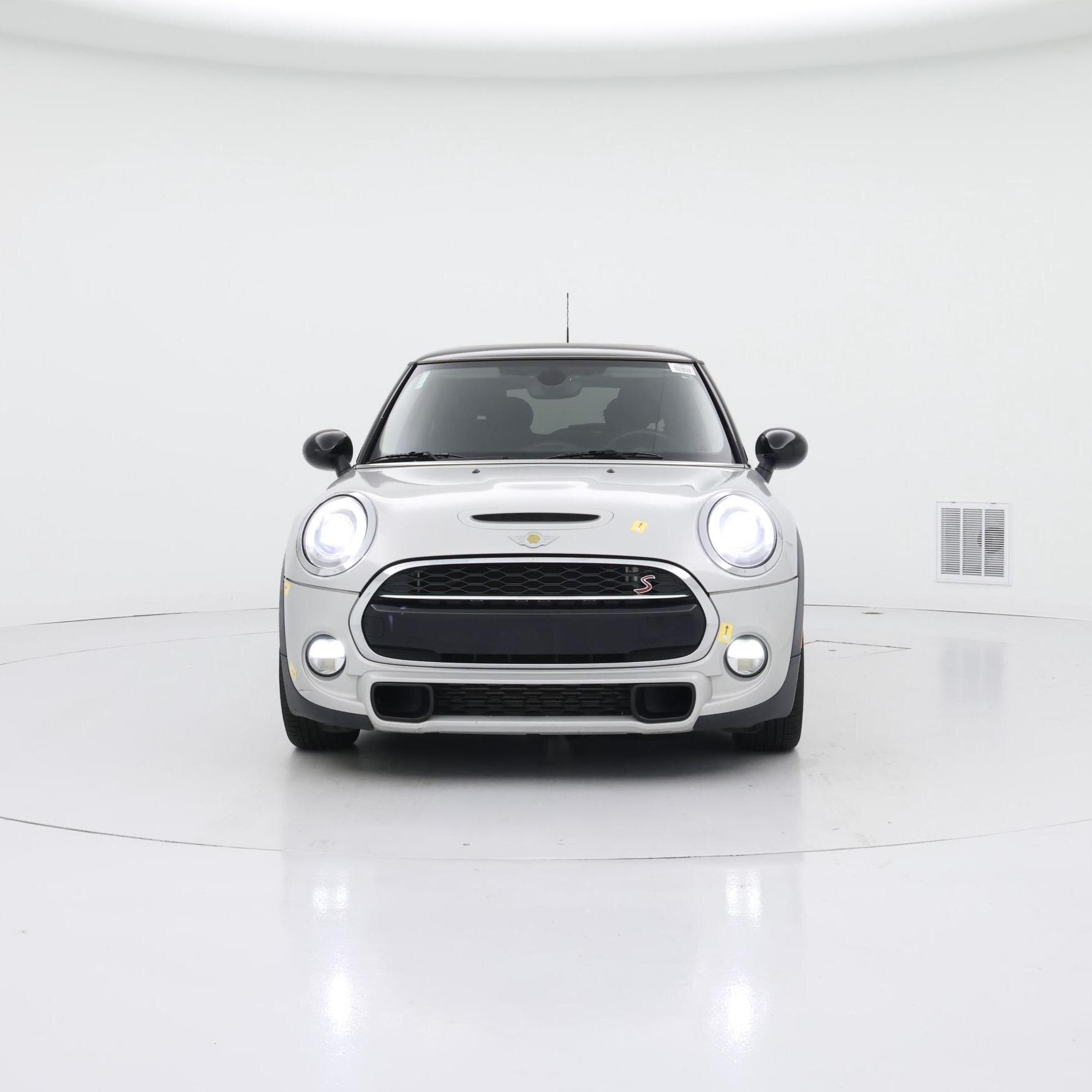 Thumbnail: 2017 MINI Cooper Hardtop - 5