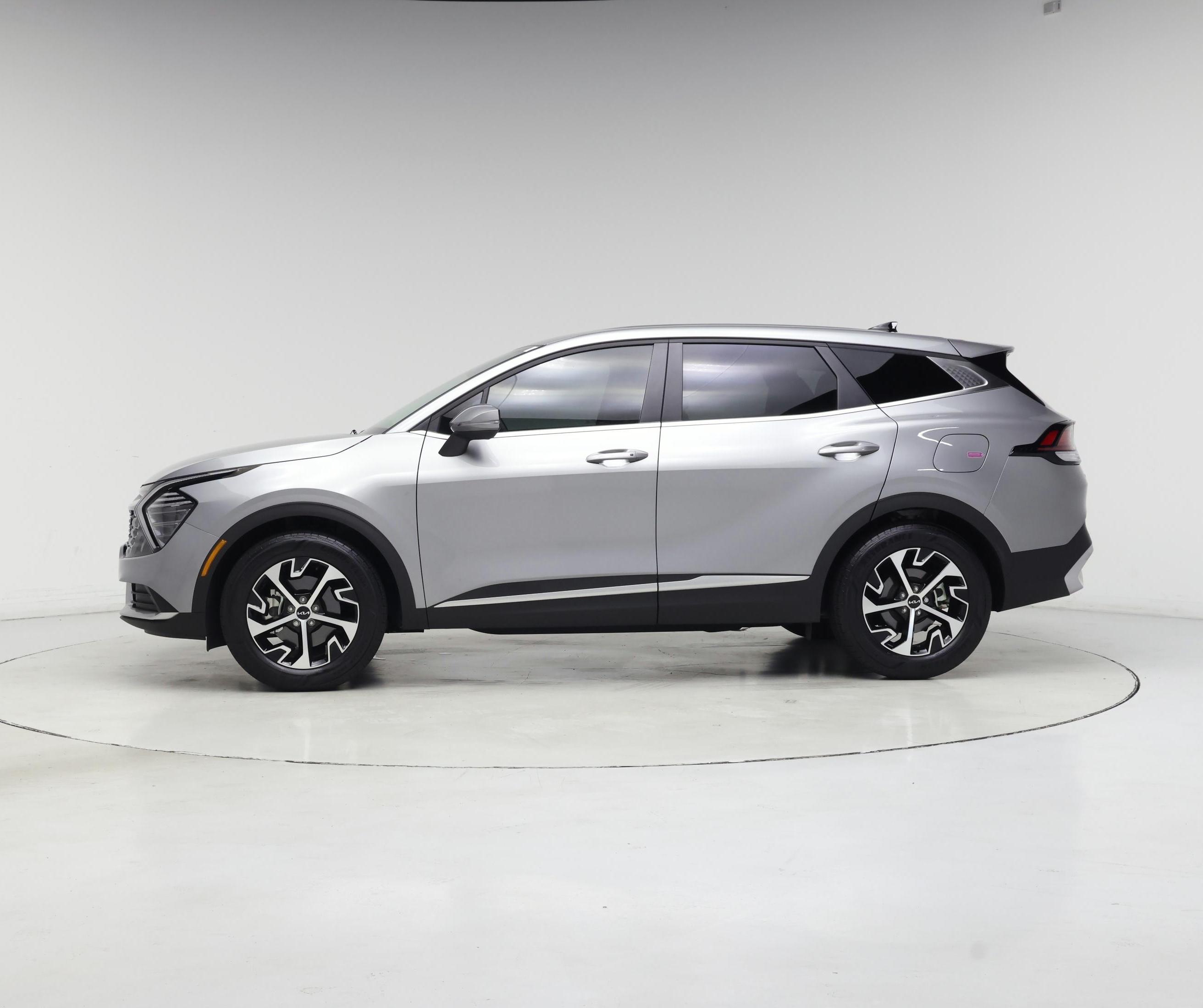 Thumbnail: 2024 Kia Sportage - 3