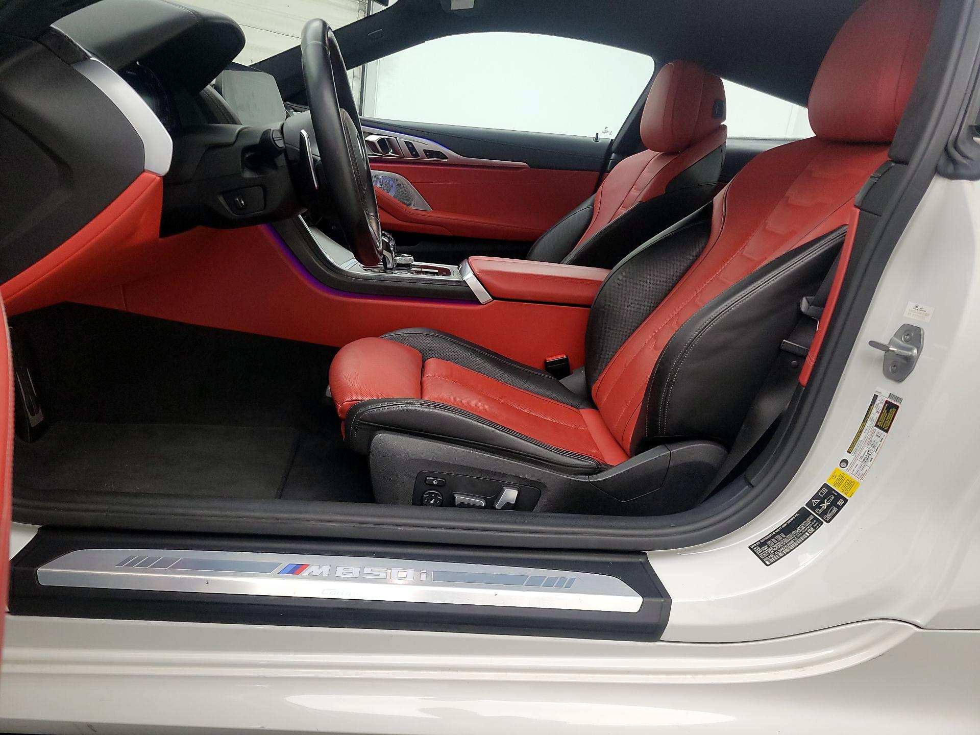 Thumbnail: 2019 BMW 8 Series - 11