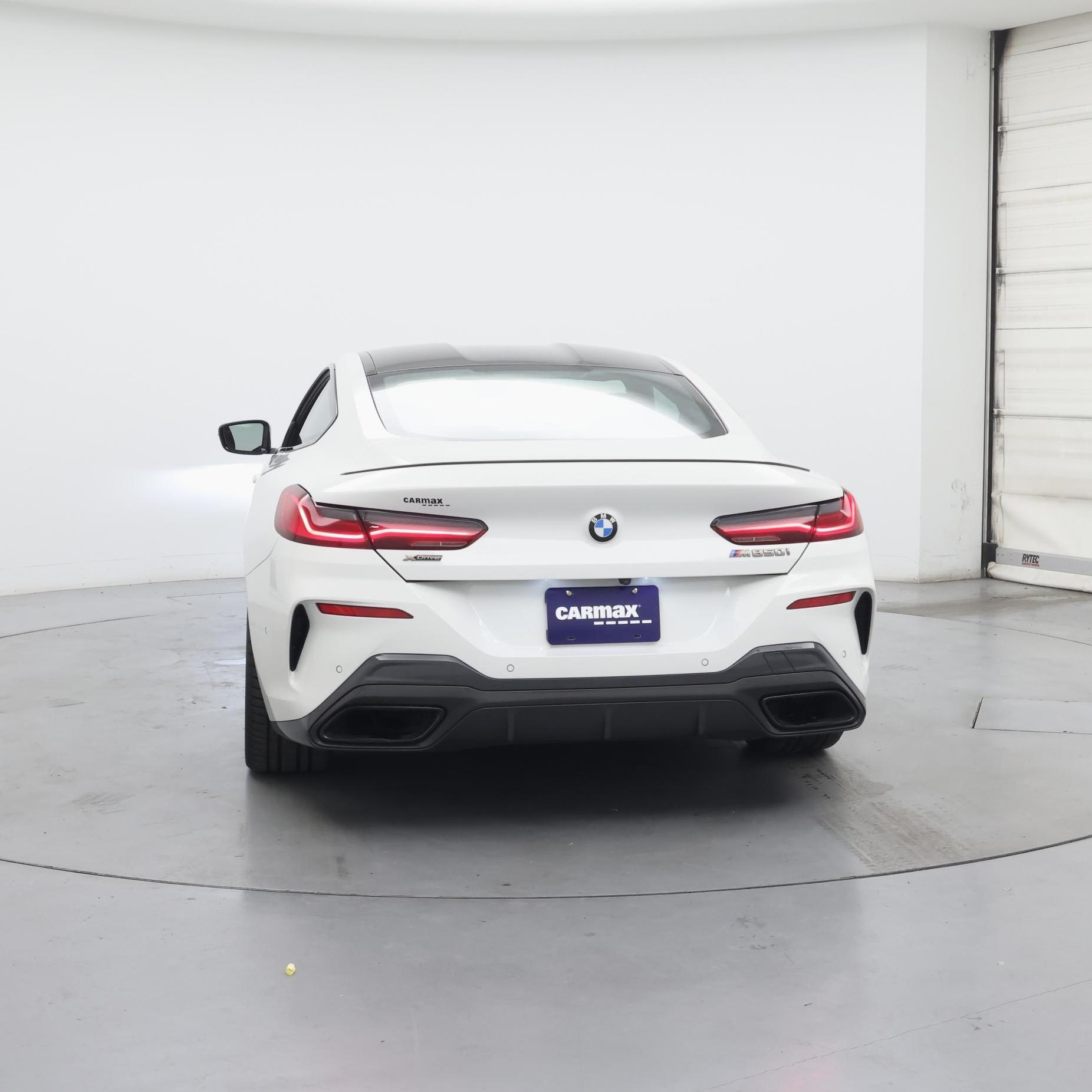 Thumbnail: 2019 BMW 8 Series - 6