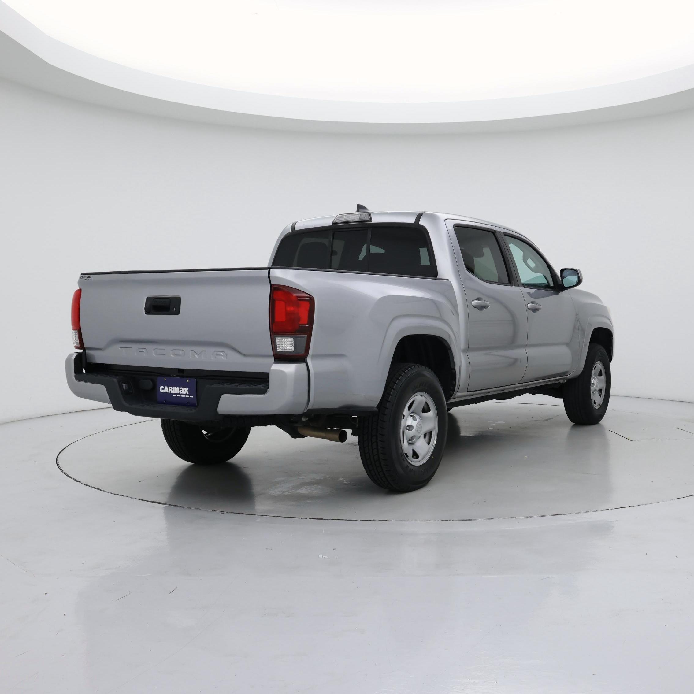 Thumbnail: 2019 Toyota Tacoma - 8