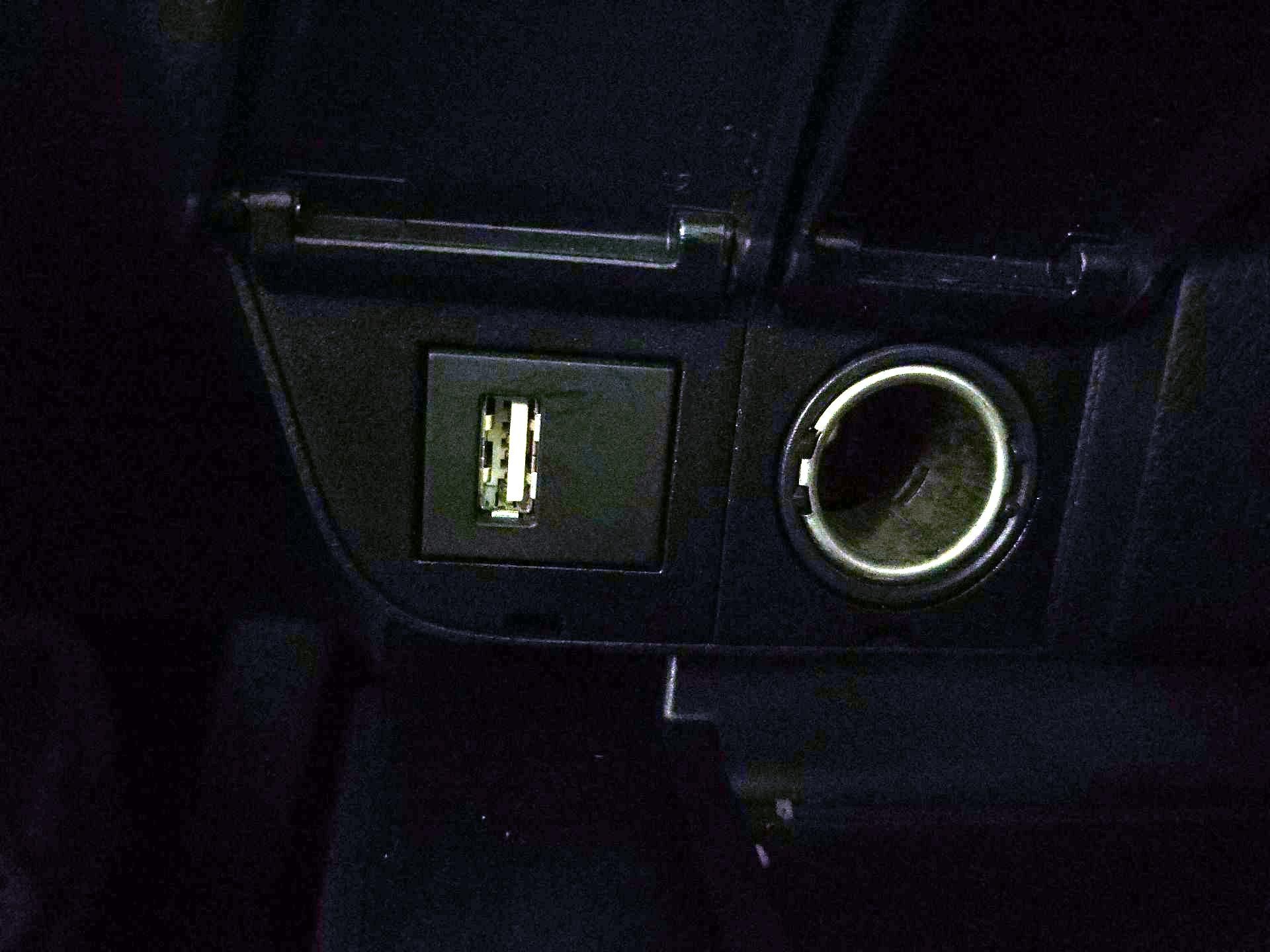 Thumbnail: 2020 Toyota Camry - 18