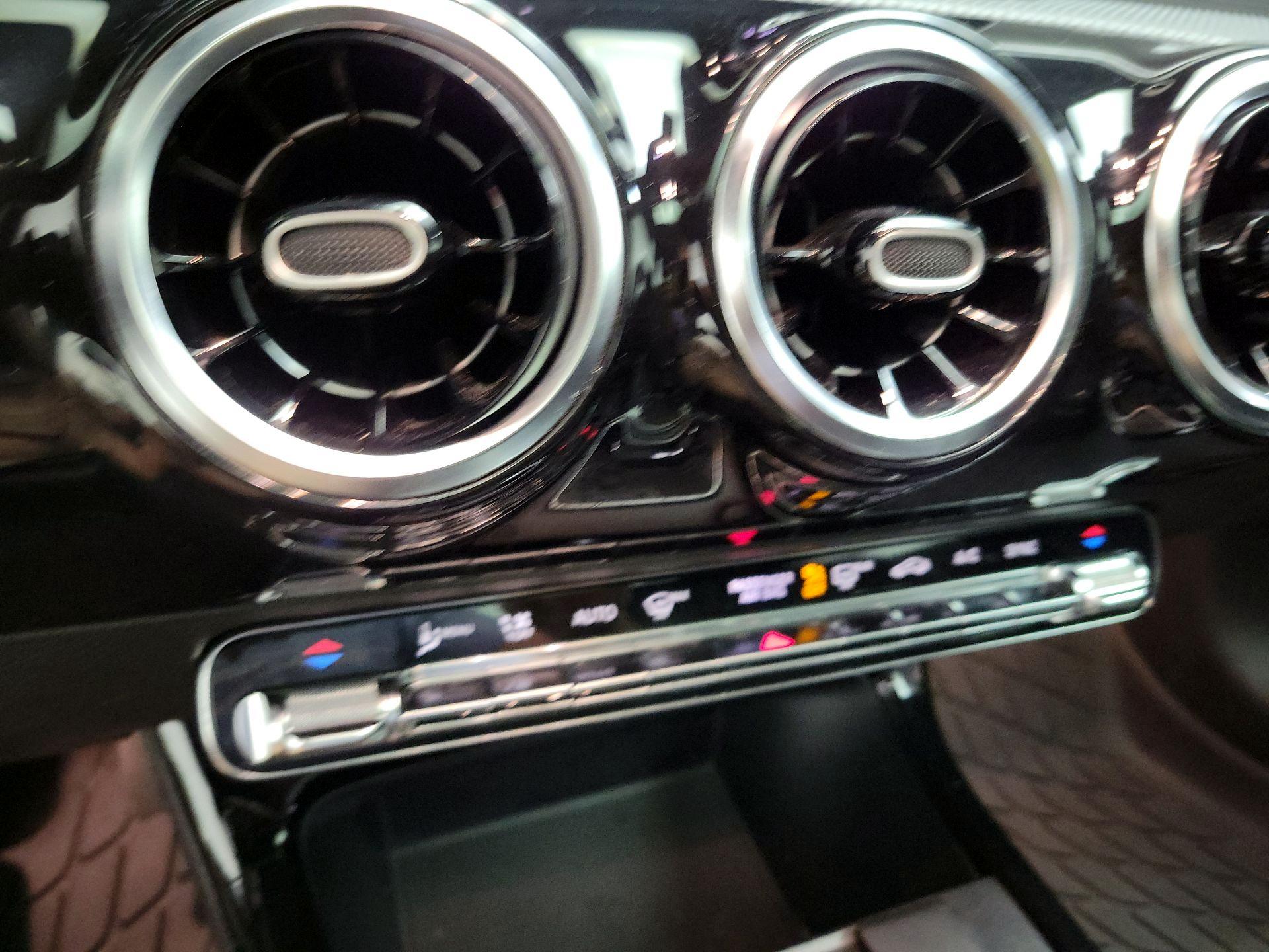 Thumbnail: 2019 Mercedes-Benz A-Class - 17