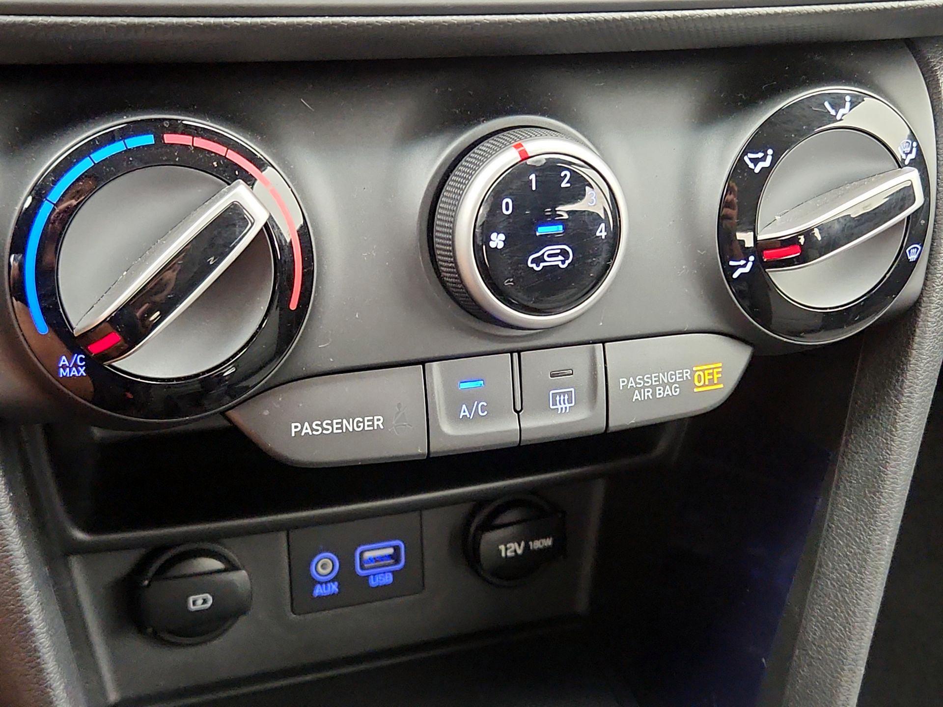 Thumbnail: 2019 Hyundai Kona - 16