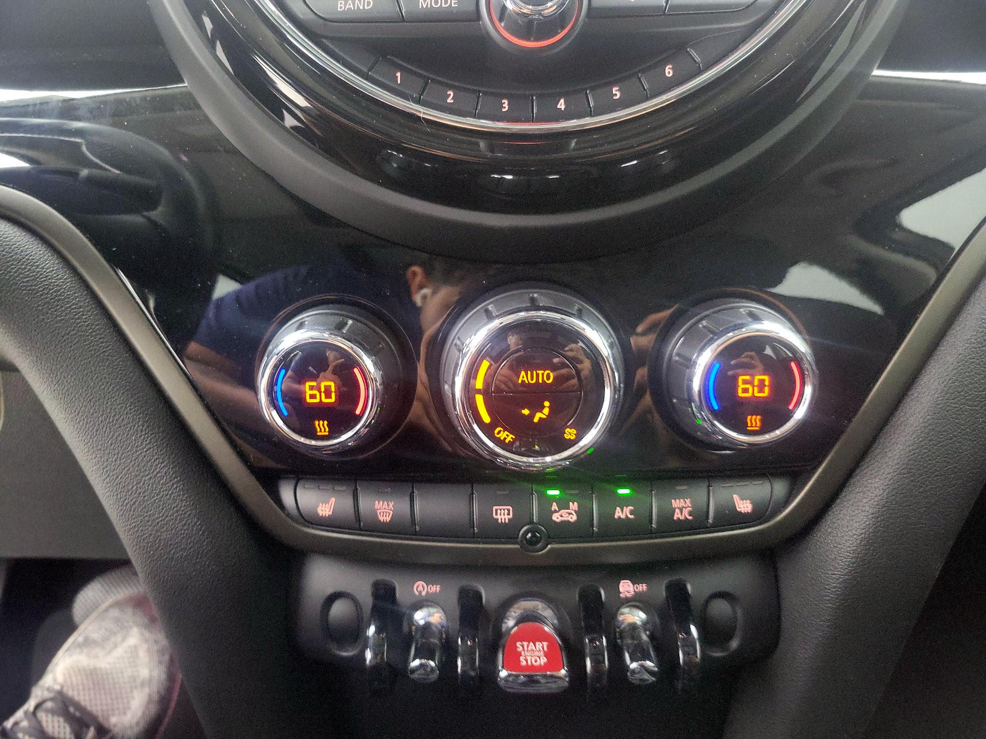 Thumbnail: 2019 MINI Cooper Countryman - 16