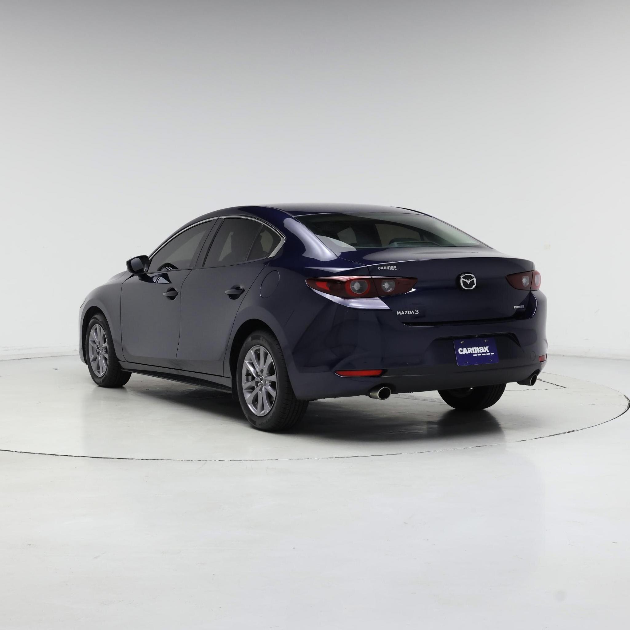 Thumbnail: 2022 Mazda Mazda3 - 2