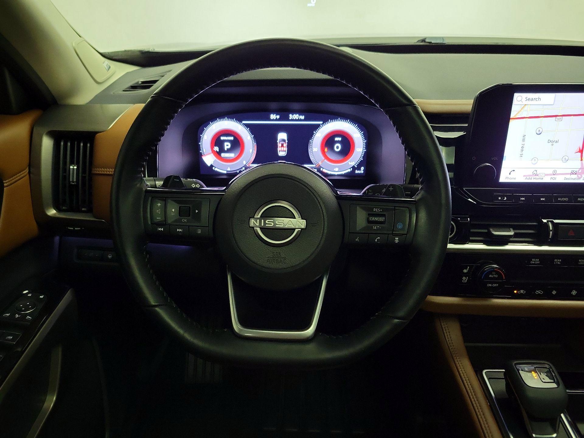 Thumbnail: 2022 Nissan Pathfinder - 10