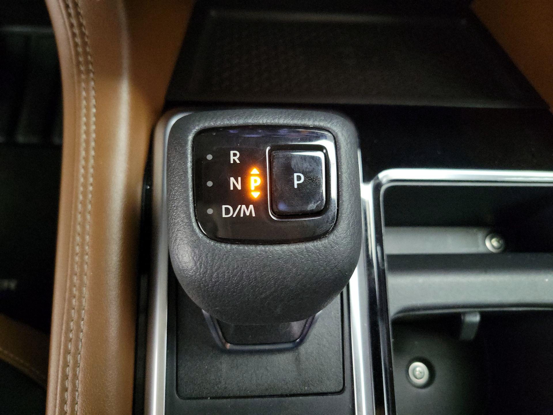 Thumbnail: 2022 Nissan Pathfinder - 18