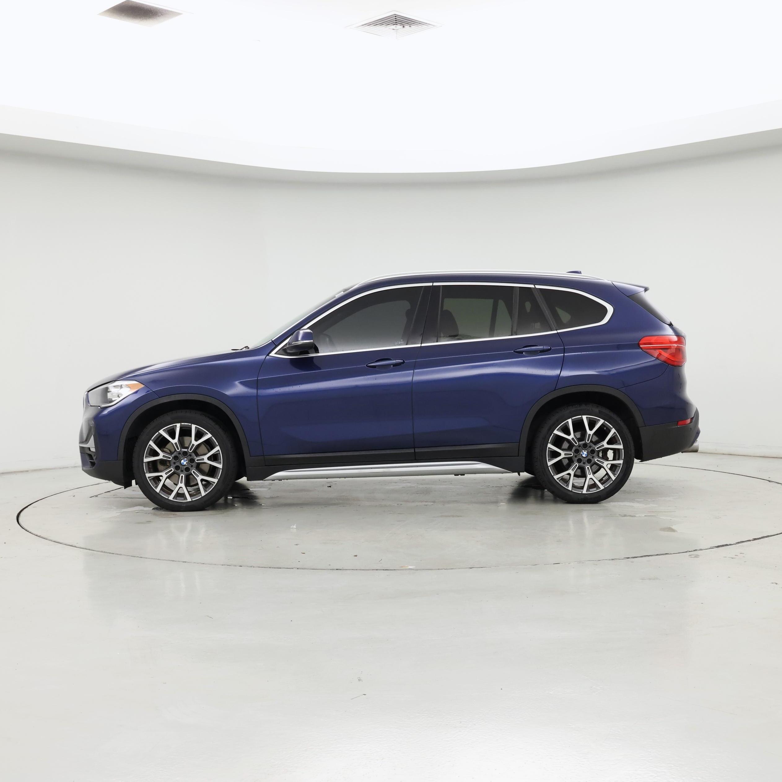 Thumbnail: 2020 BMW X1 - 3