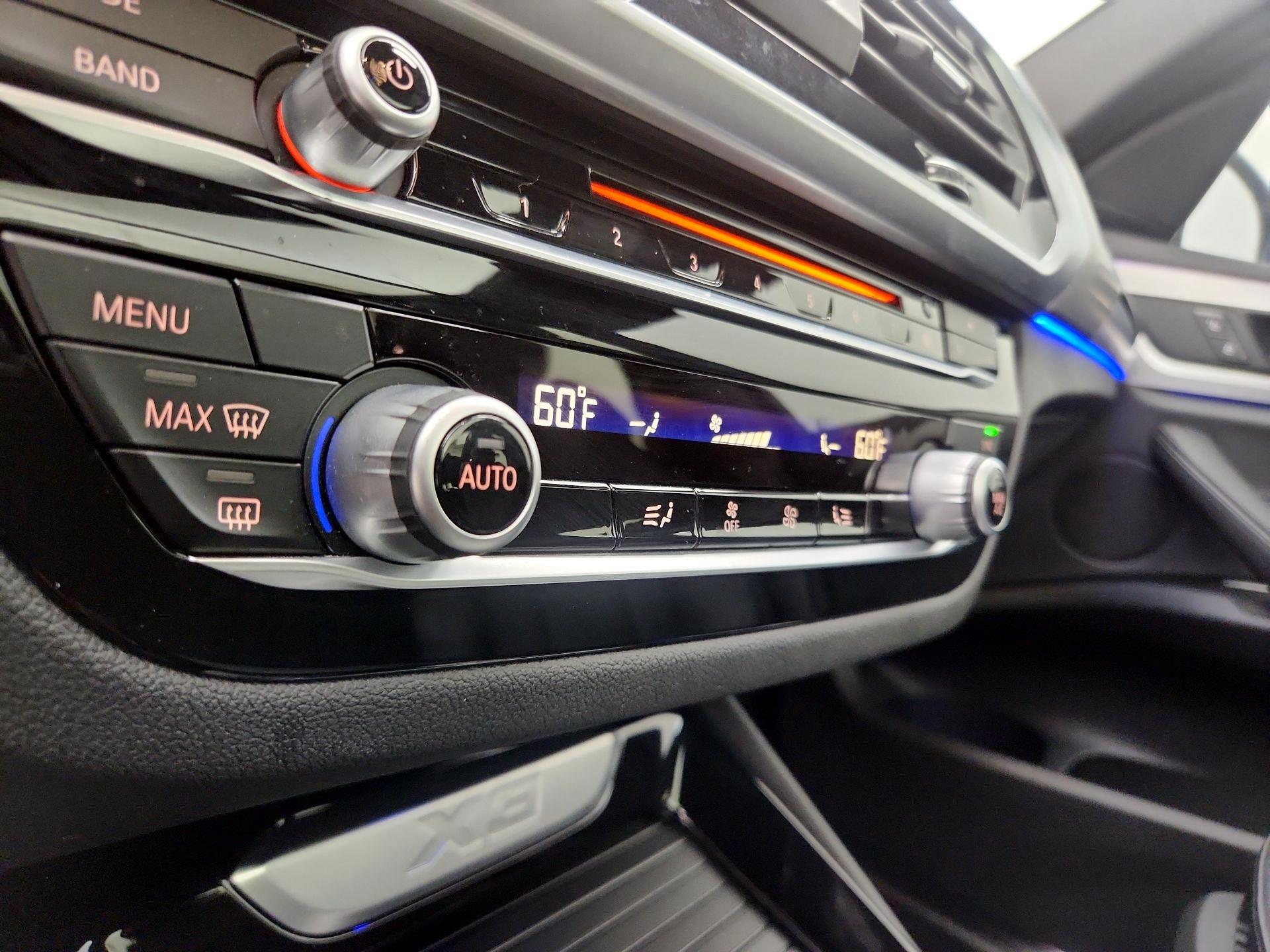 Thumbnail: 2019 BMW X3 - 17