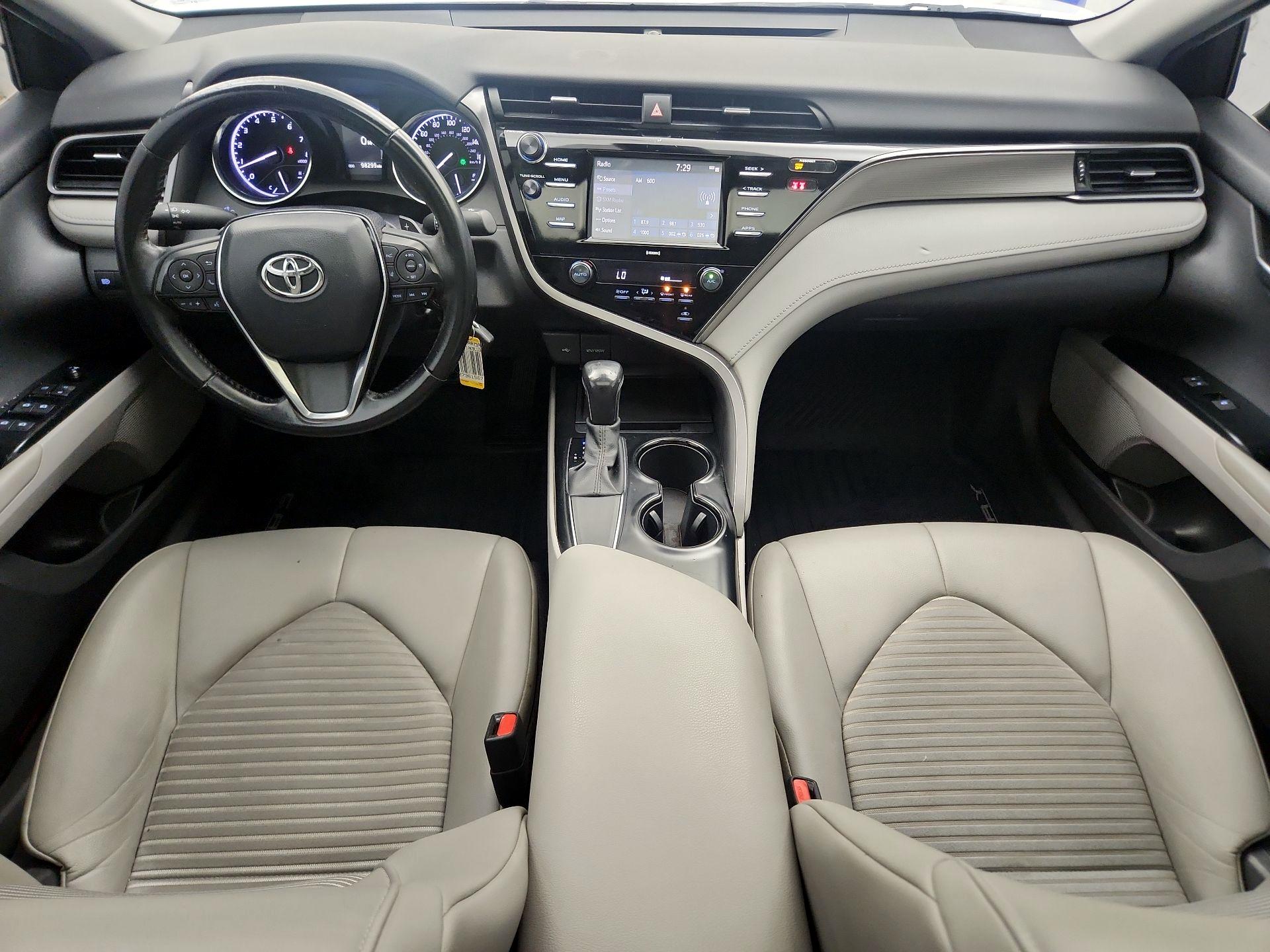 Thumbnail: 2020 Toyota Camry - 9