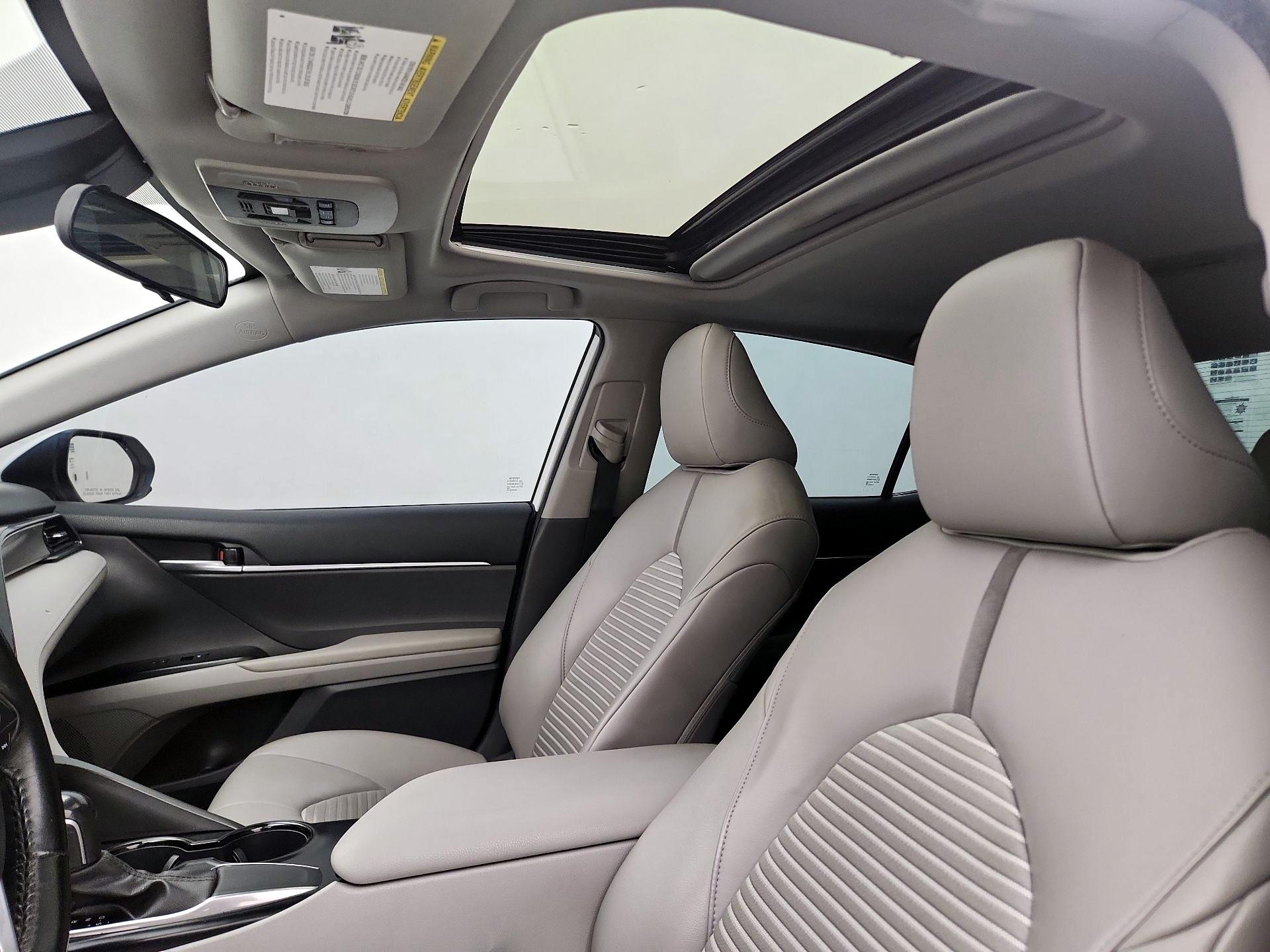 Thumbnail: 2020 Toyota Camry - 19