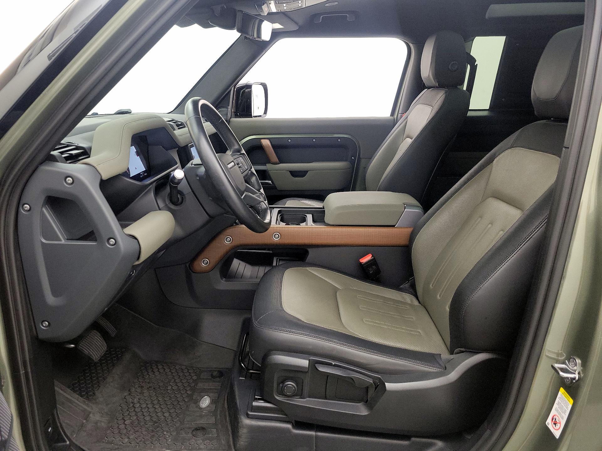 Thumbnail: 2021 Land Rover Defender - 11