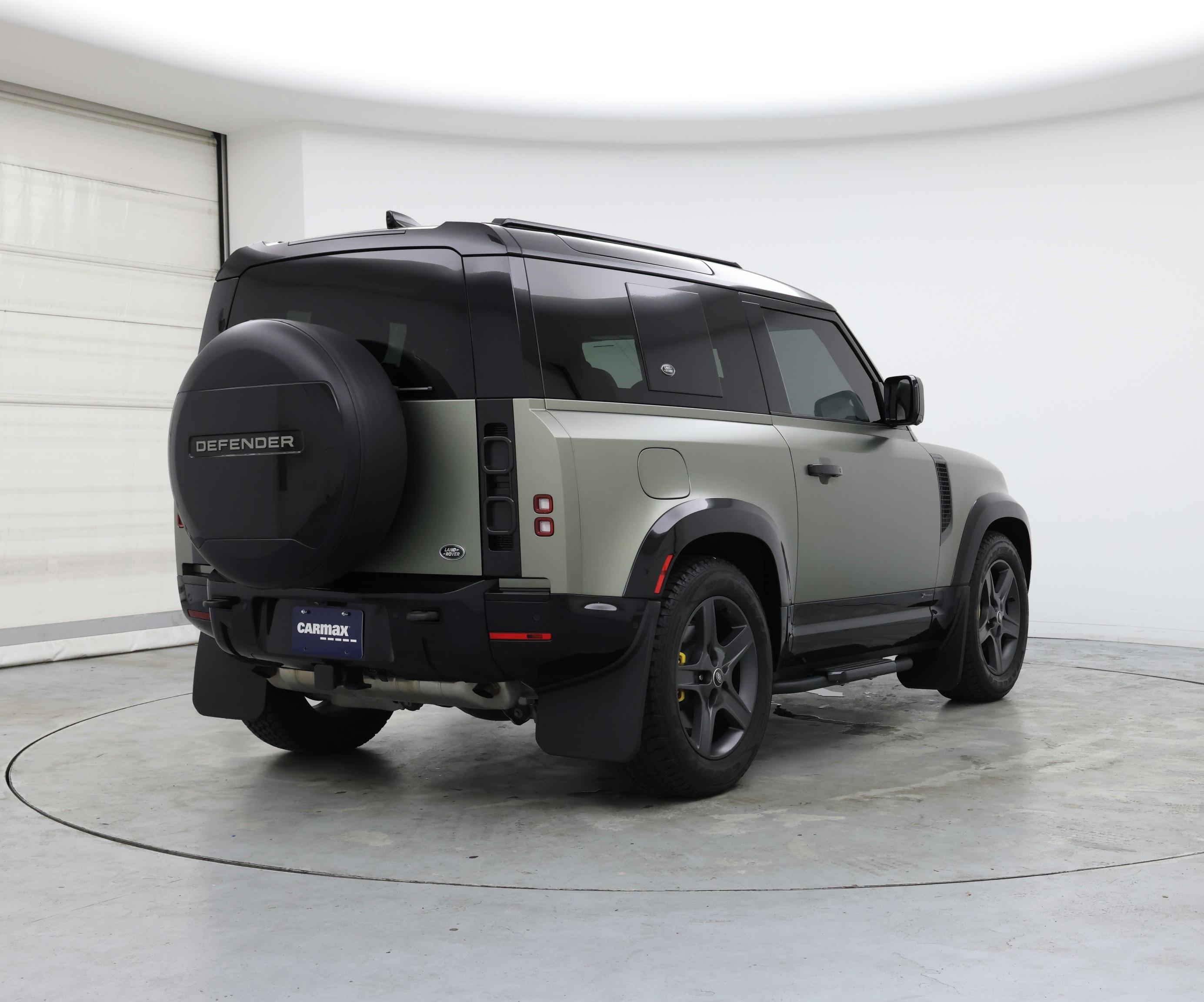 Thumbnail: 2021 Land Rover Defender - 8