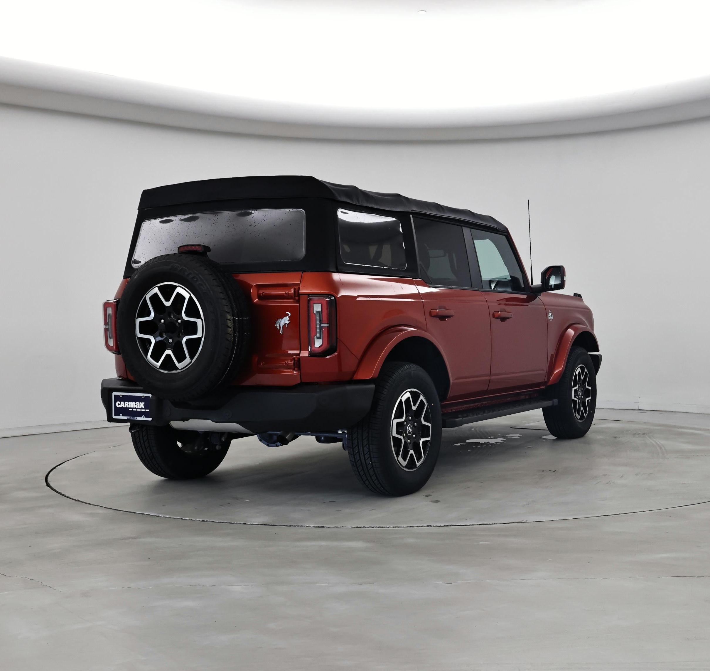 Thumbnail: 2023 Ford Bronco - 8