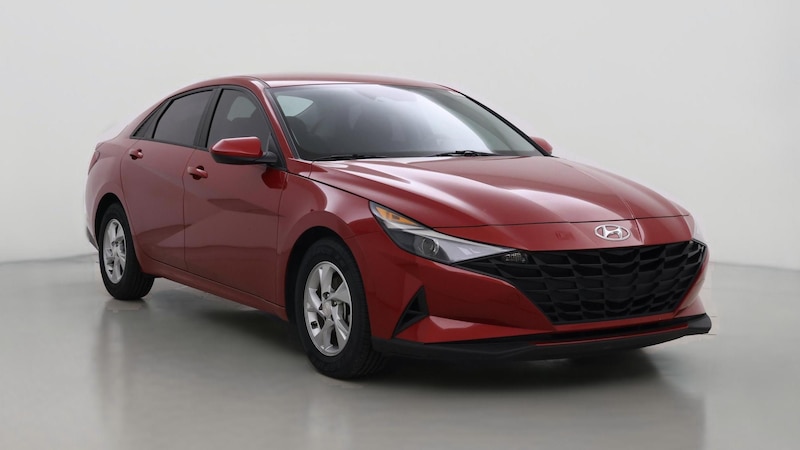 2022 Hyundai Elantra SE Hero Image