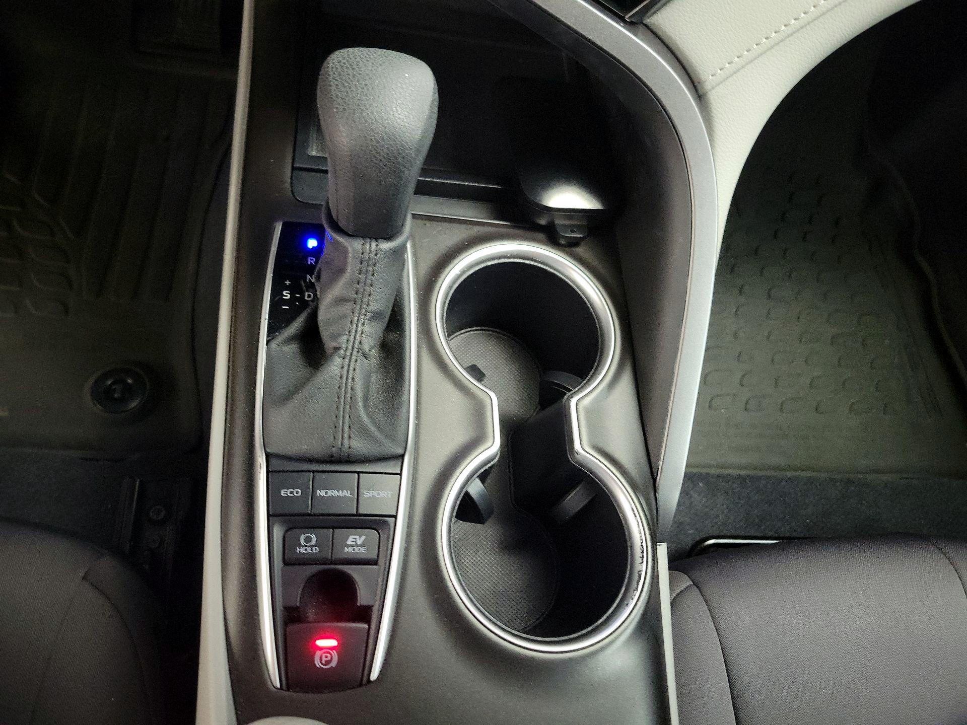 Thumbnail: 2024 Toyota Camry - 18