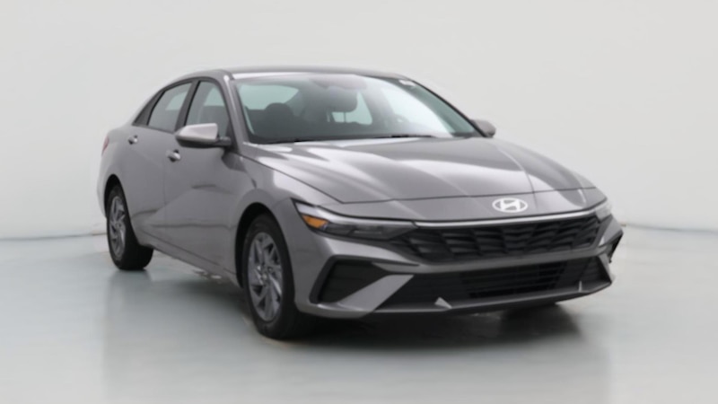 2024 Hyundai Elantra SEL Hero Image
