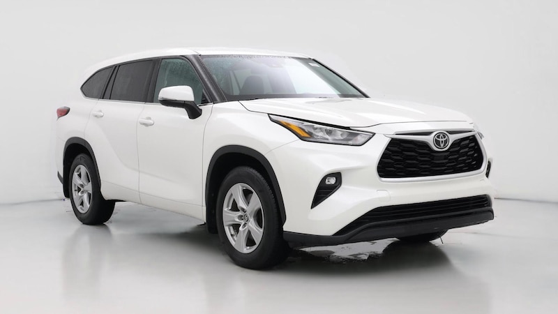 2020 Toyota Highlander LE Hero Image