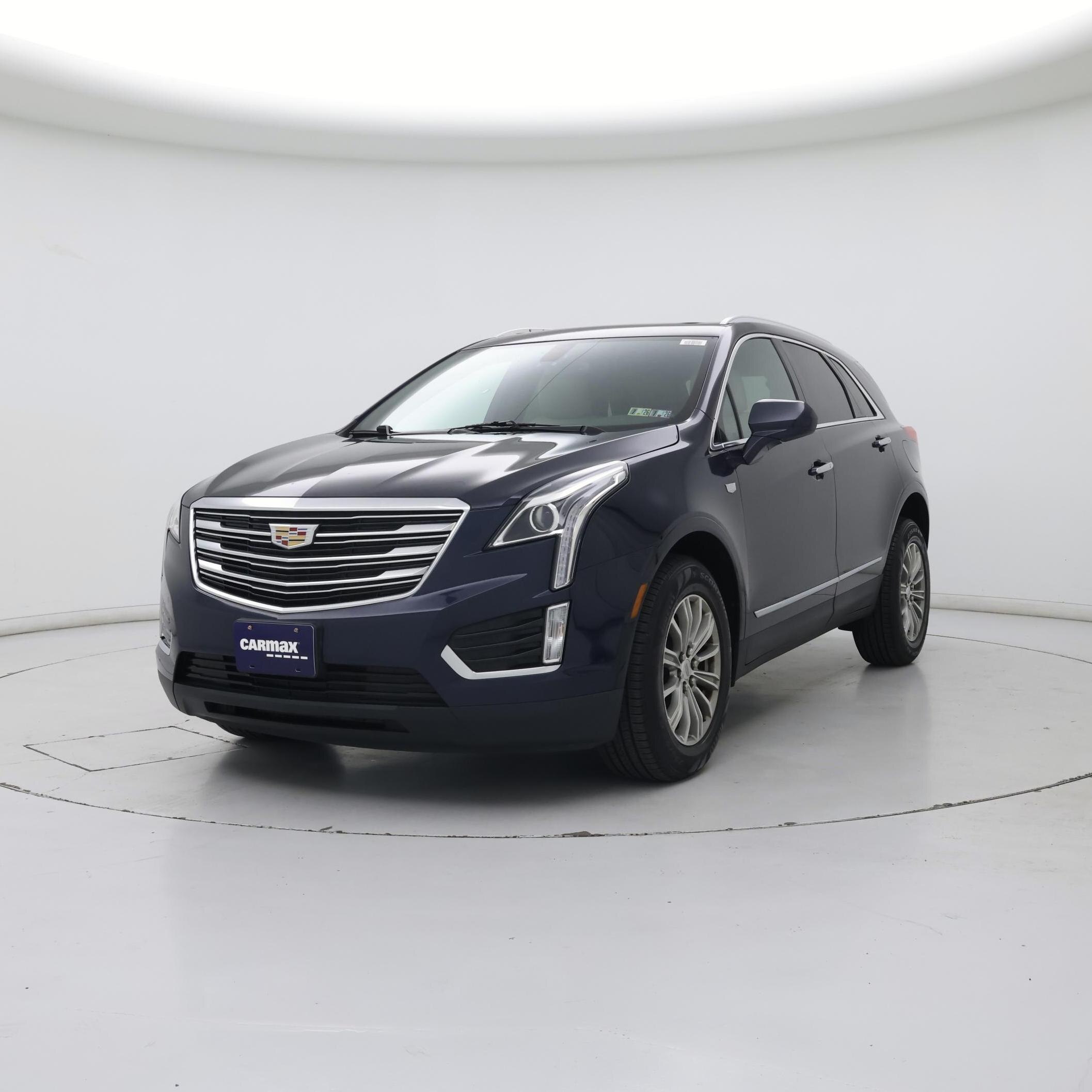 Thumbnail: 2017 Cadillac XT5 - 4