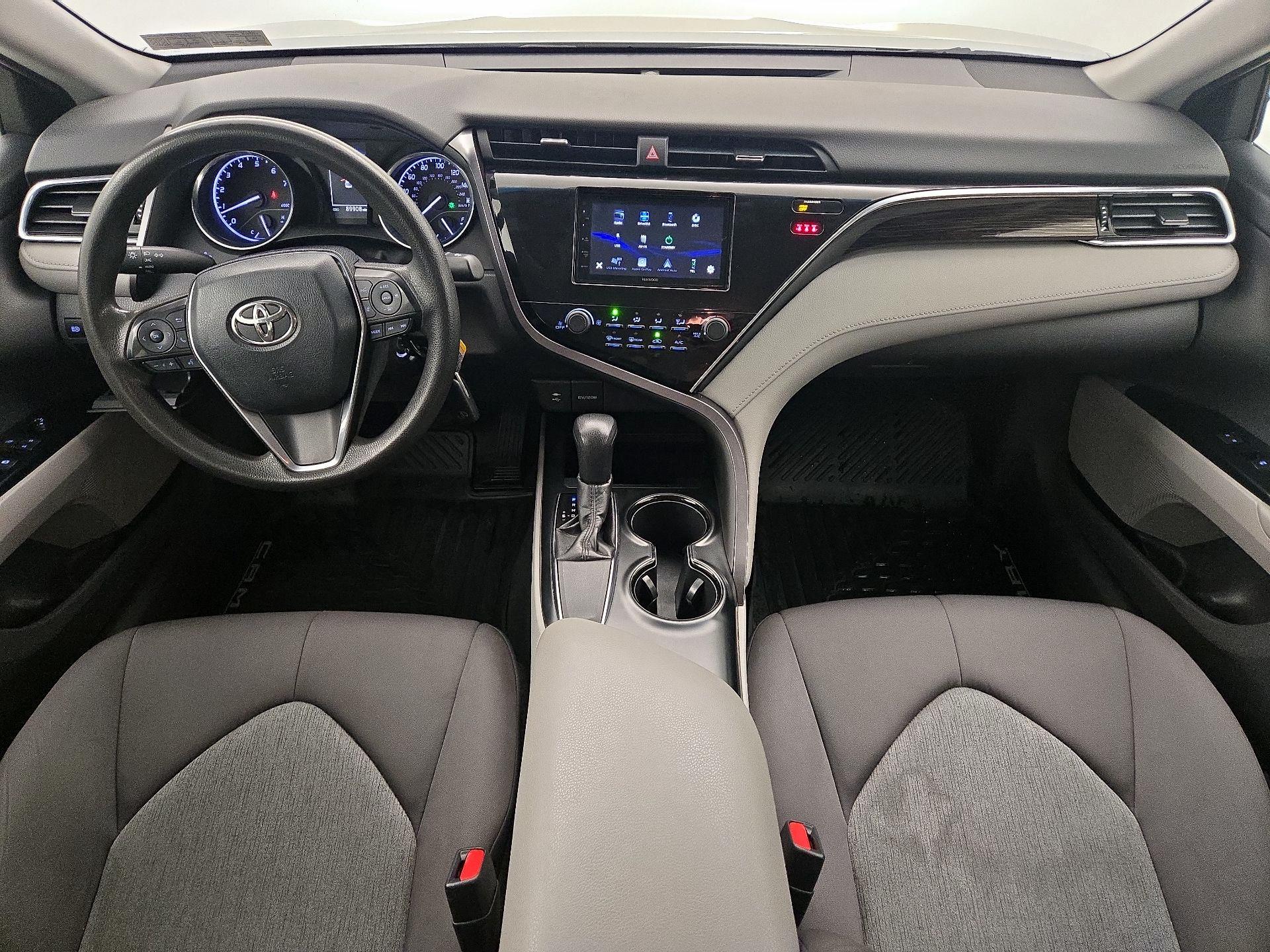 Thumbnail: 2018 Toyota Camry - 9