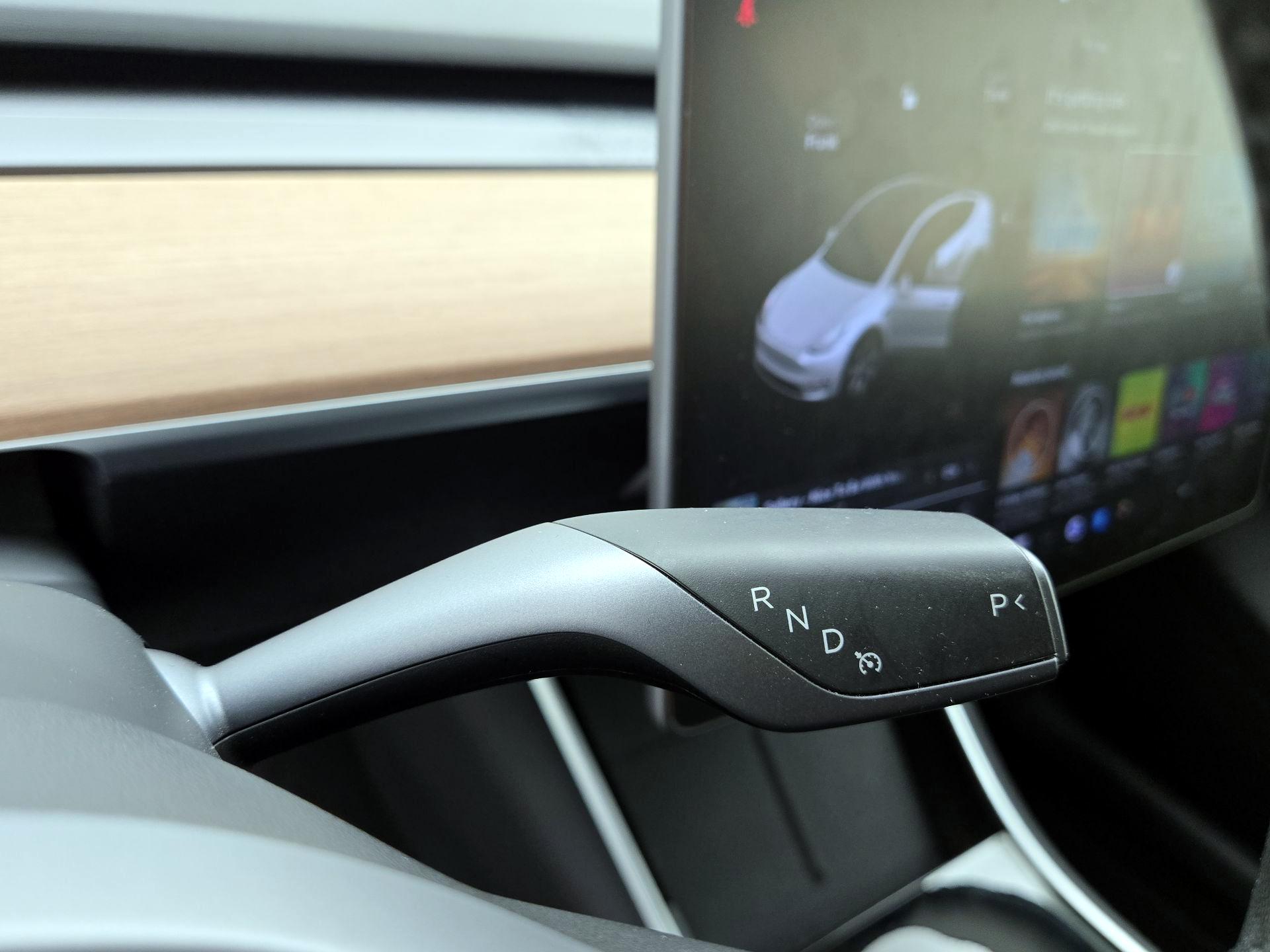 Thumbnail: 2020 Tesla Model Y - 17