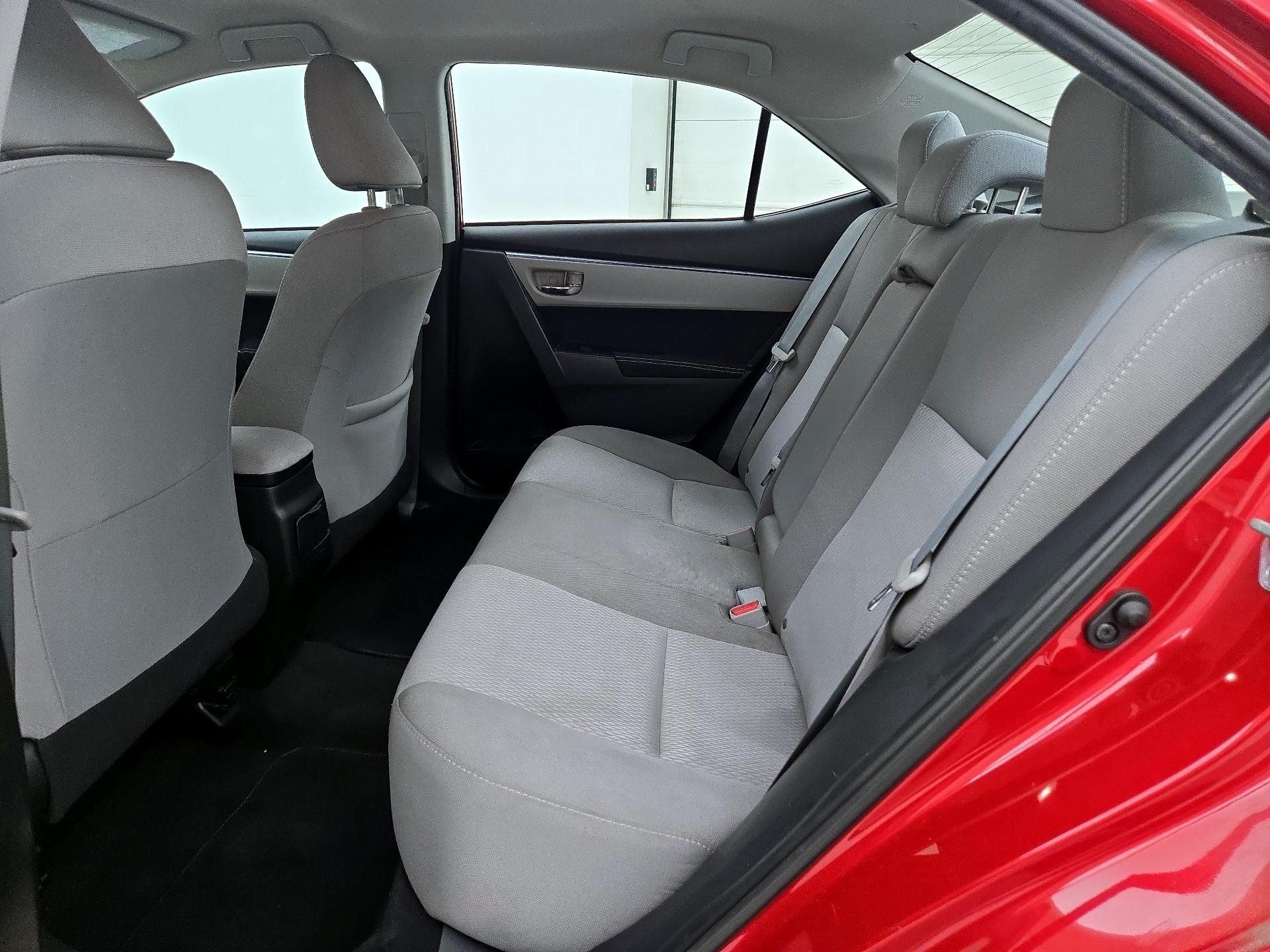 Thumbnail: 2015 Toyota Corolla - 19