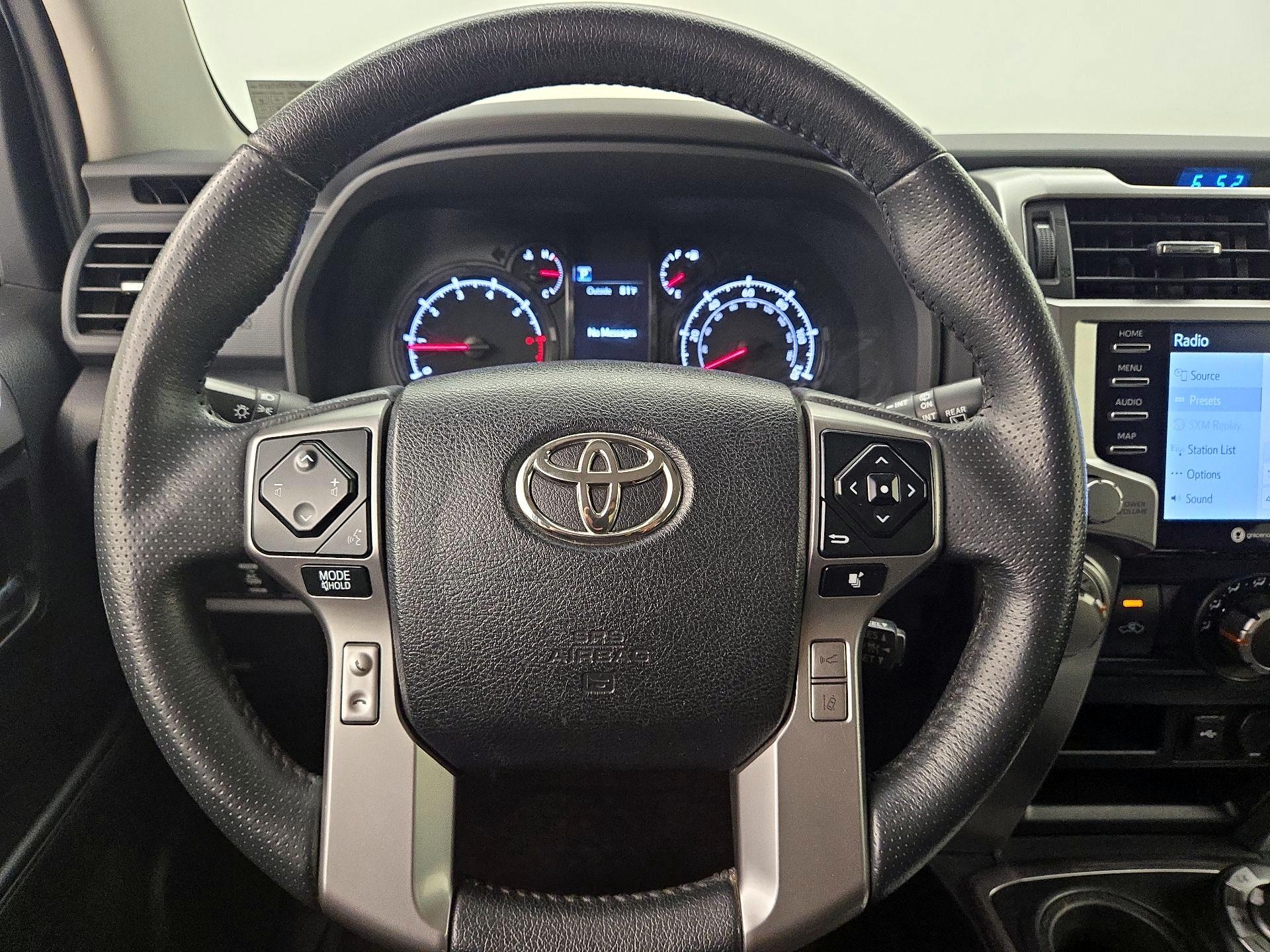 Thumbnail: 2022 Toyota 4Runner - 10