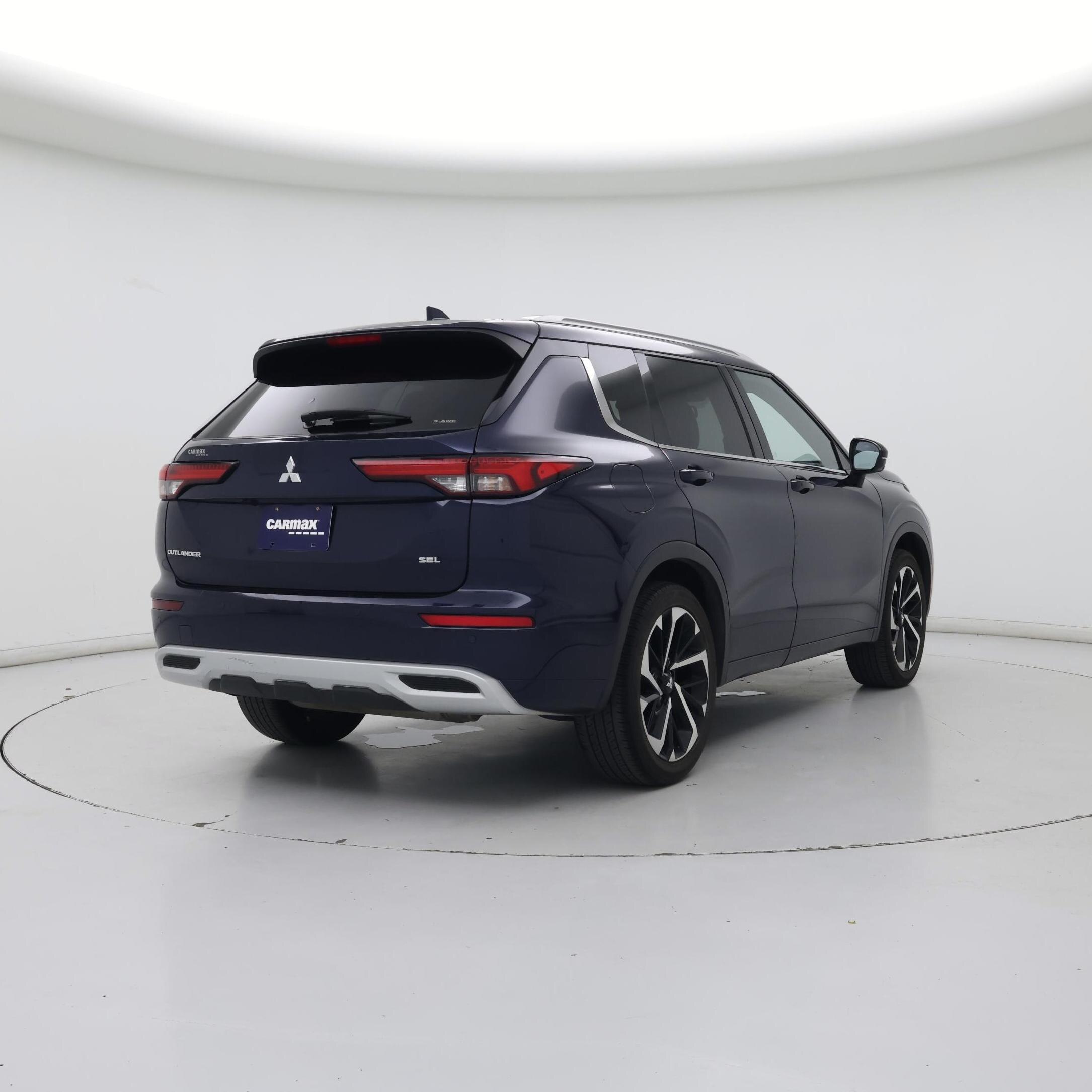 Thumbnail: 2022 Mitsubishi Outlander - 8