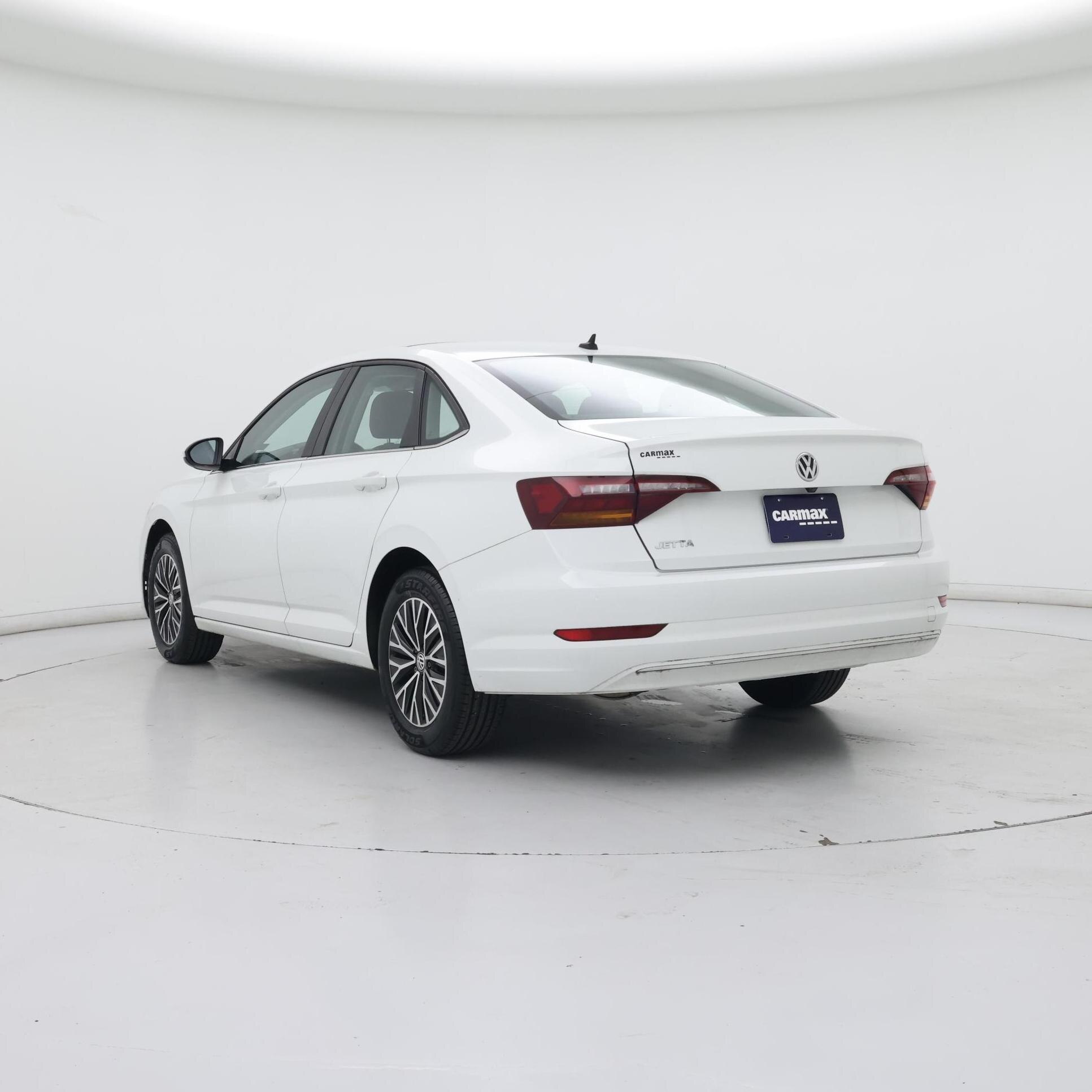 Thumbnail: 2019 Volkswagen Jetta - 2