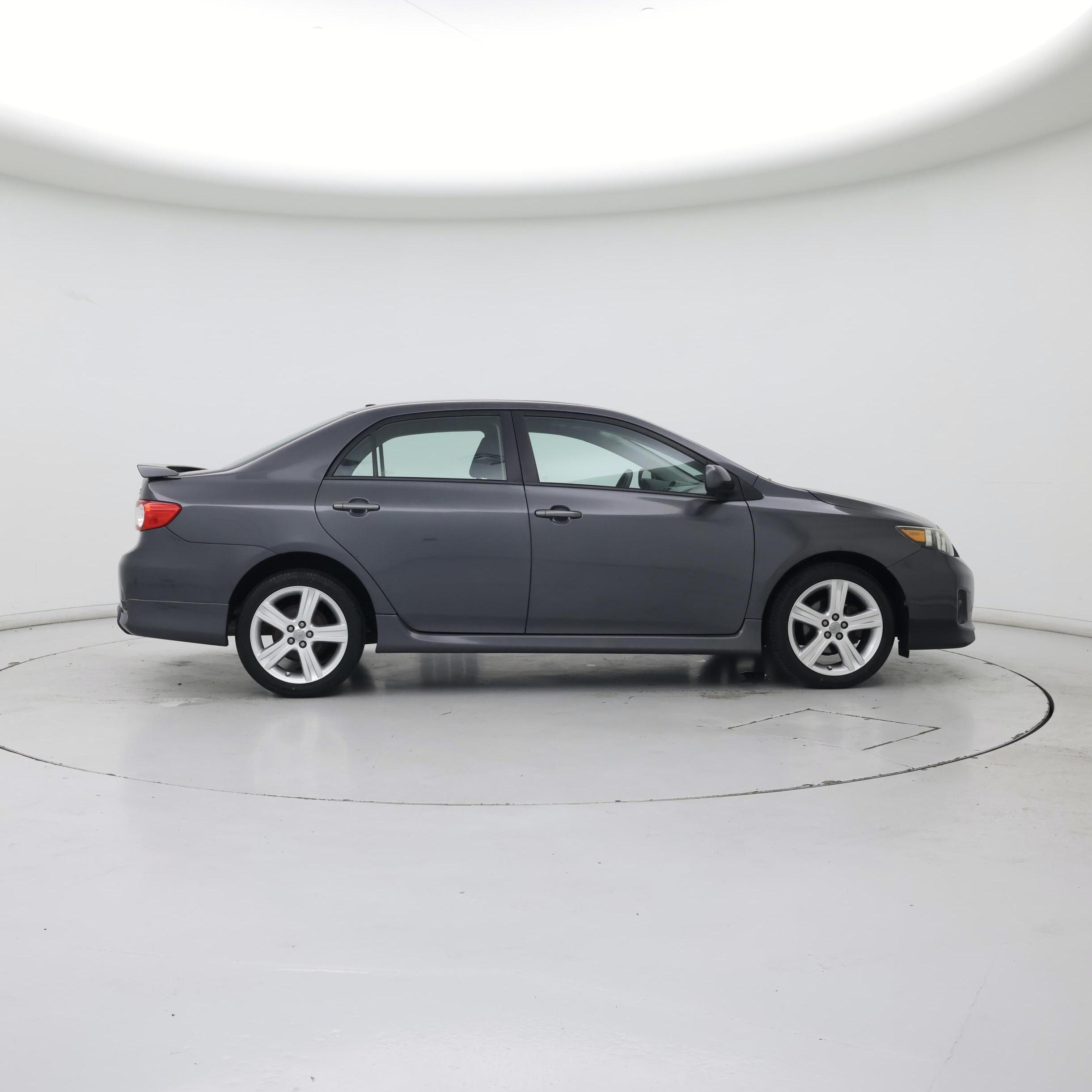 Thumbnail: 2013 Toyota Corolla - 7