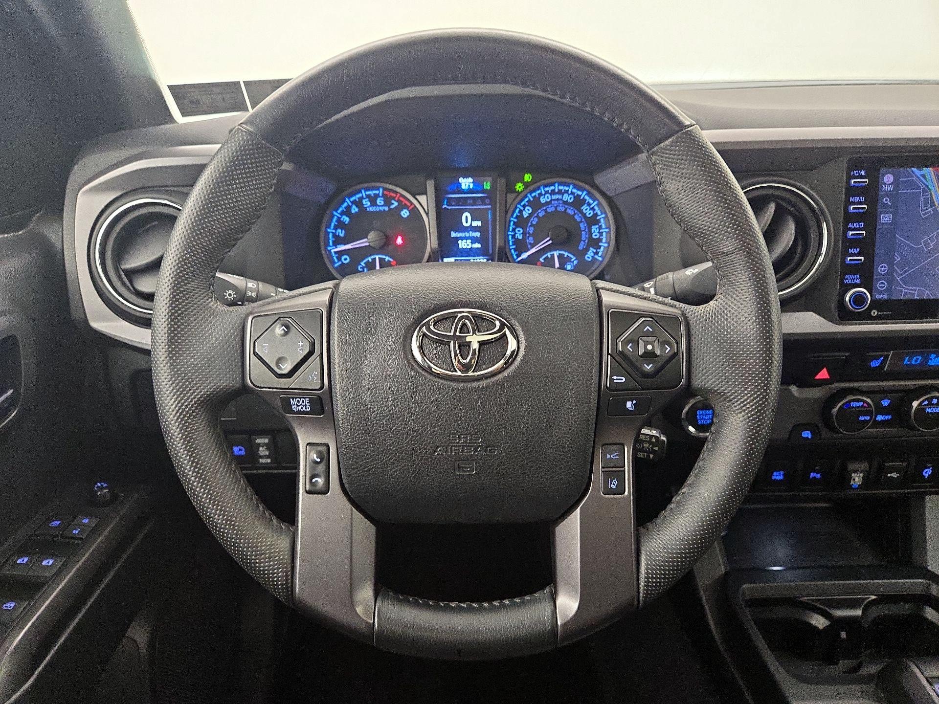 Thumbnail: 2022 Toyota Tacoma - 10