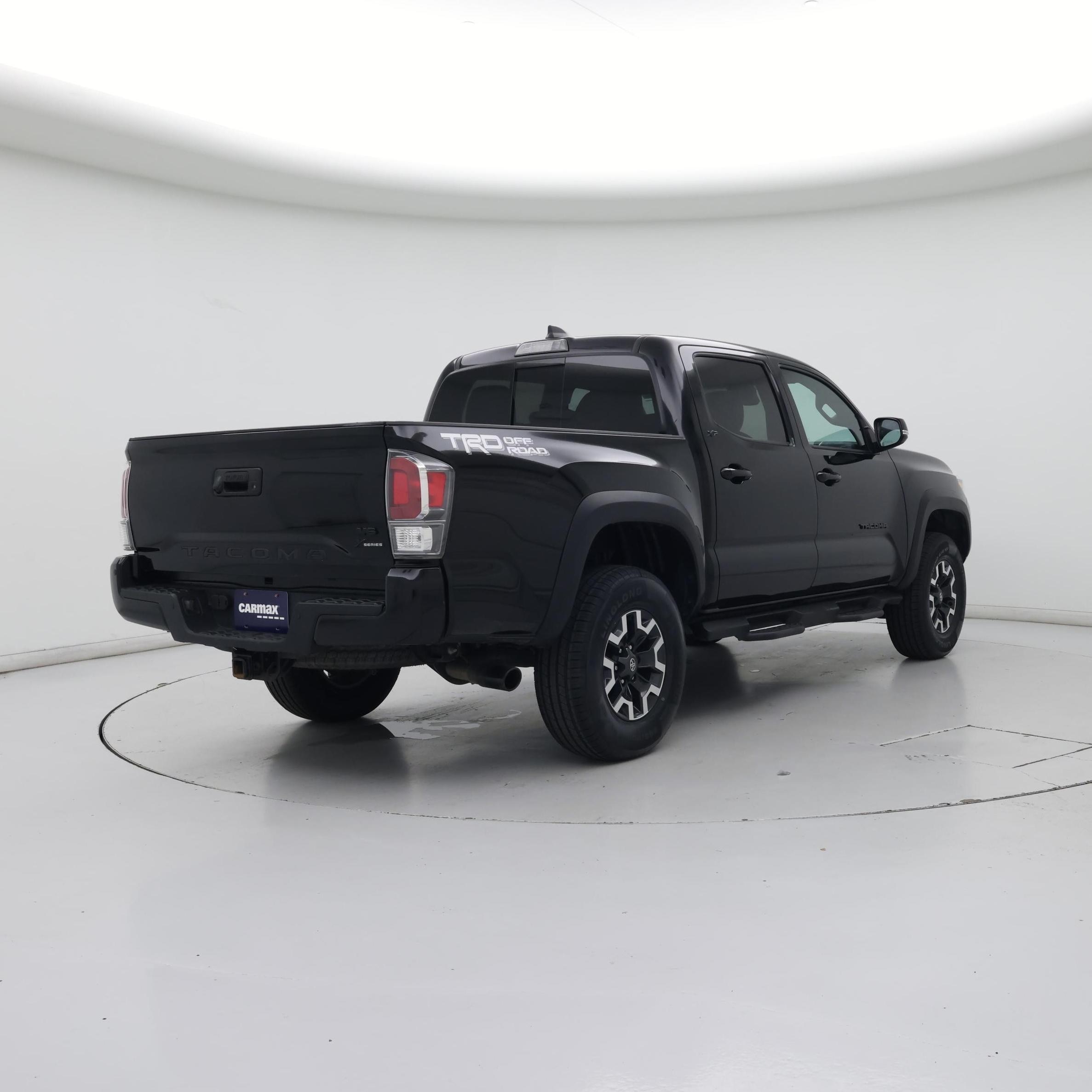 Thumbnail: 2022 Toyota Tacoma - 8
