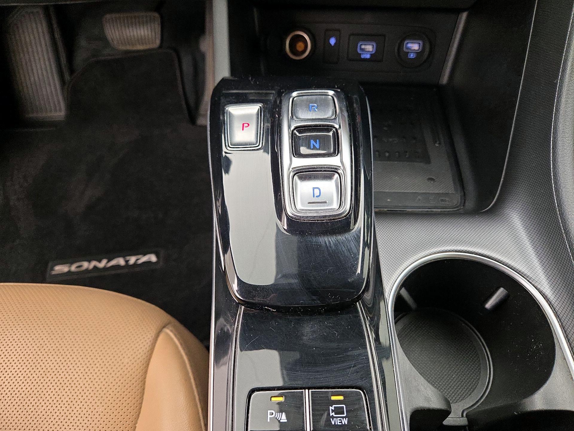 Thumbnail: 2020 Hyundai Sonata - 18